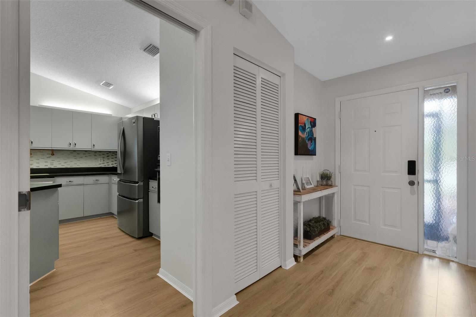6104 NICOLE DRIVE, Sarasota, FL 34243