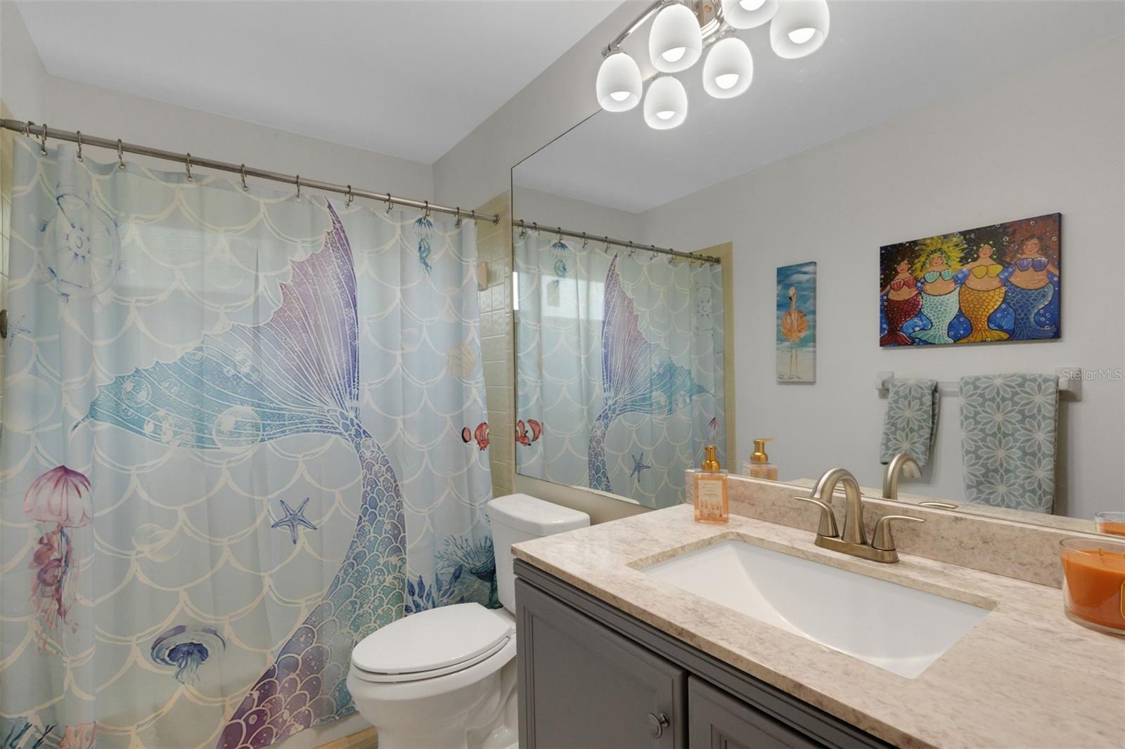 6104 NICOLE DRIVE, Sarasota, FL 34243