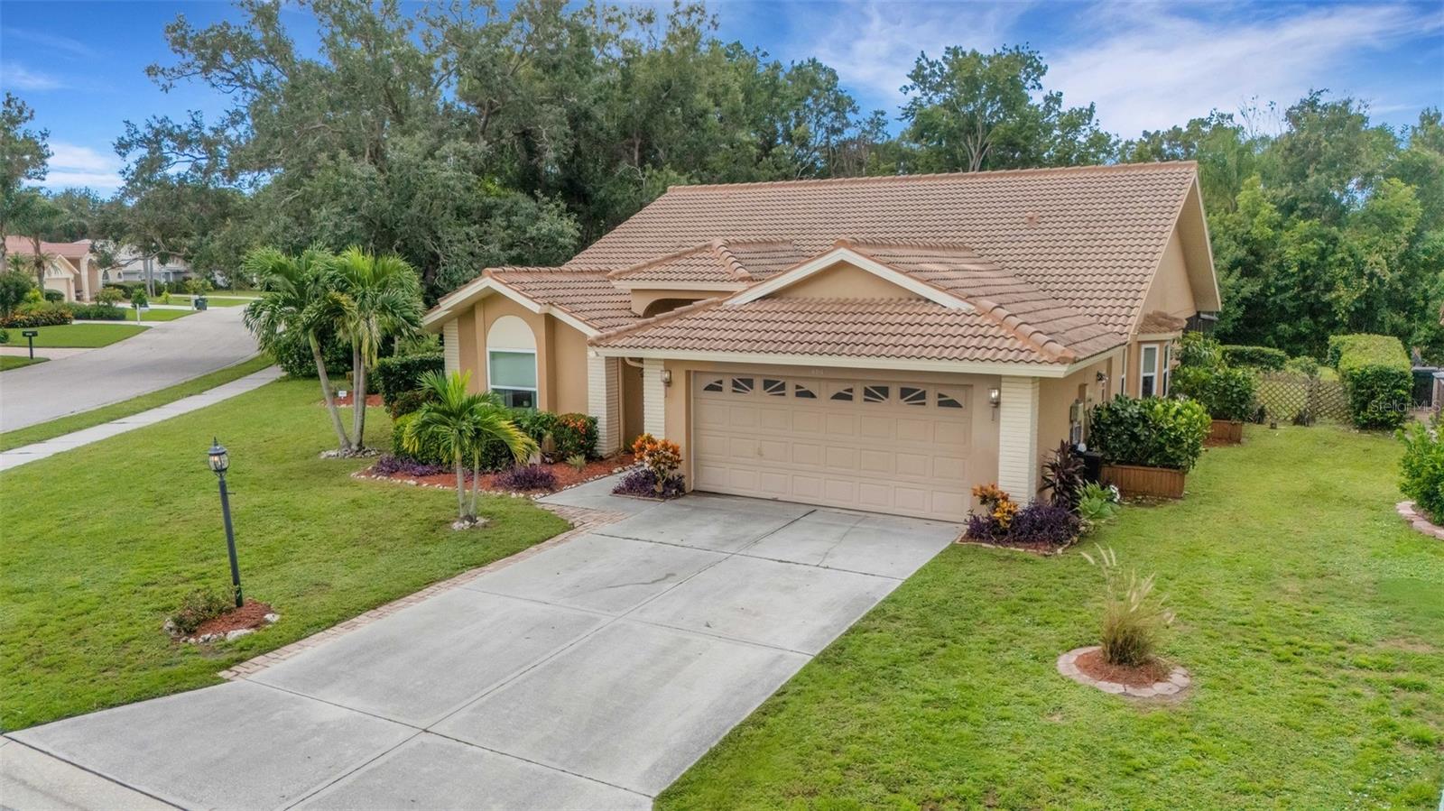 6104 NICOLE DRIVE, Sarasota, FL 34243