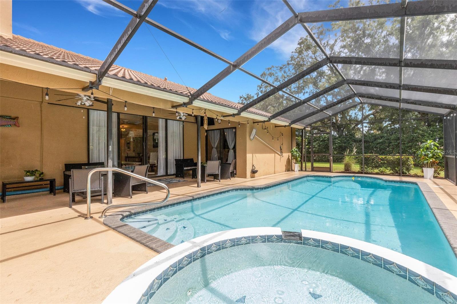 6104 NICOLE DRIVE, Sarasota, FL 34243