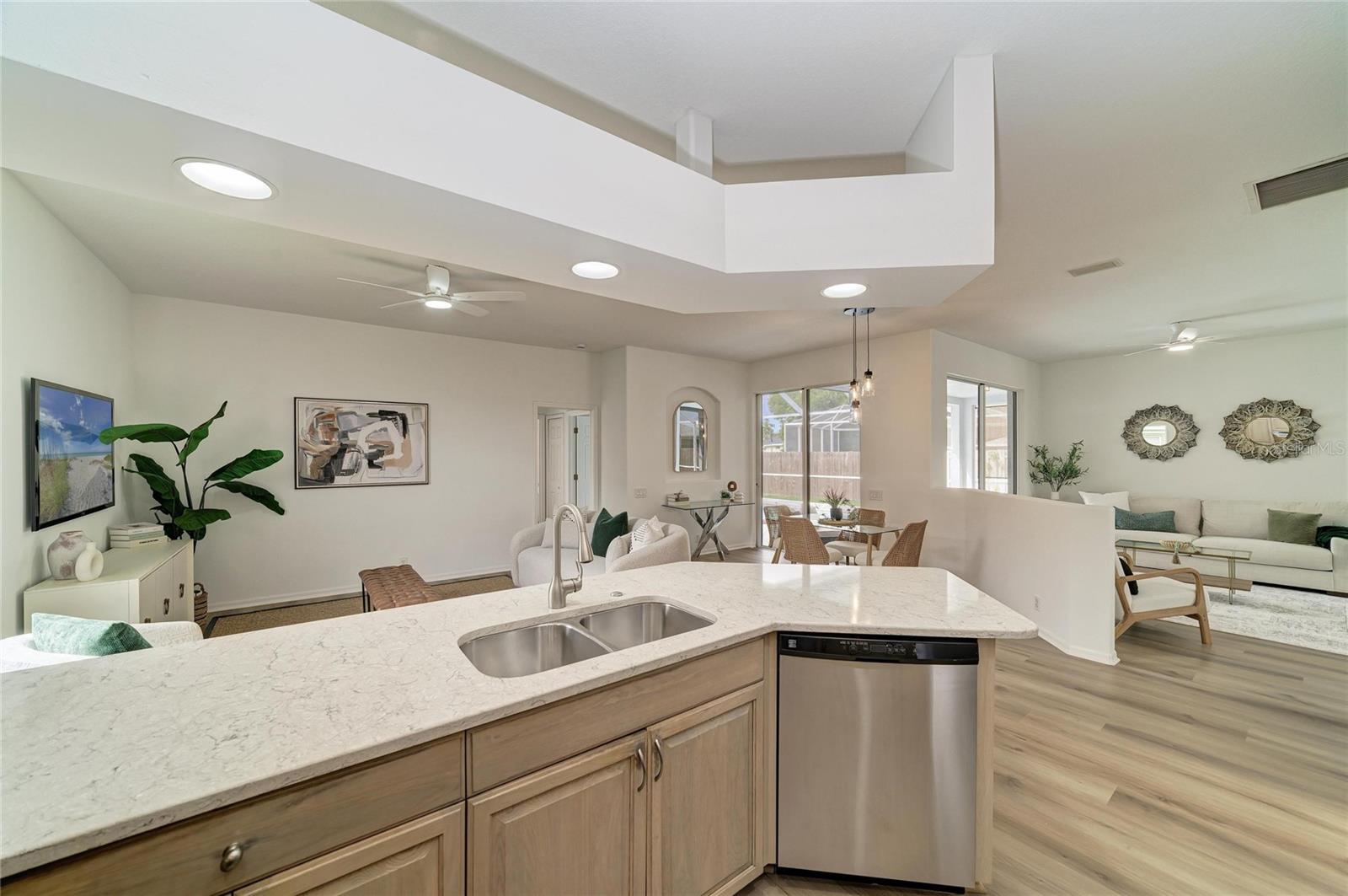 10554 OLD GROVE CIRCLE, Bradenton, FL 34212