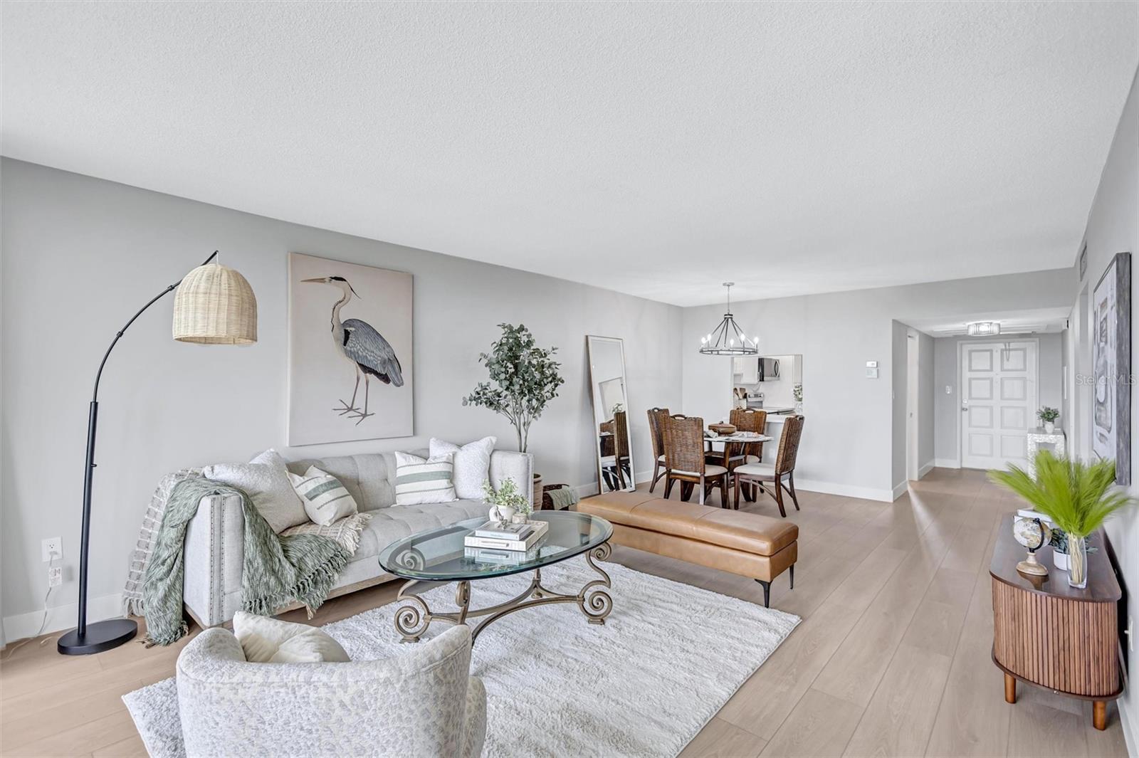 7461 W COUNTRY CLUB DRIVE N, #408, Sarasota, FL 34243