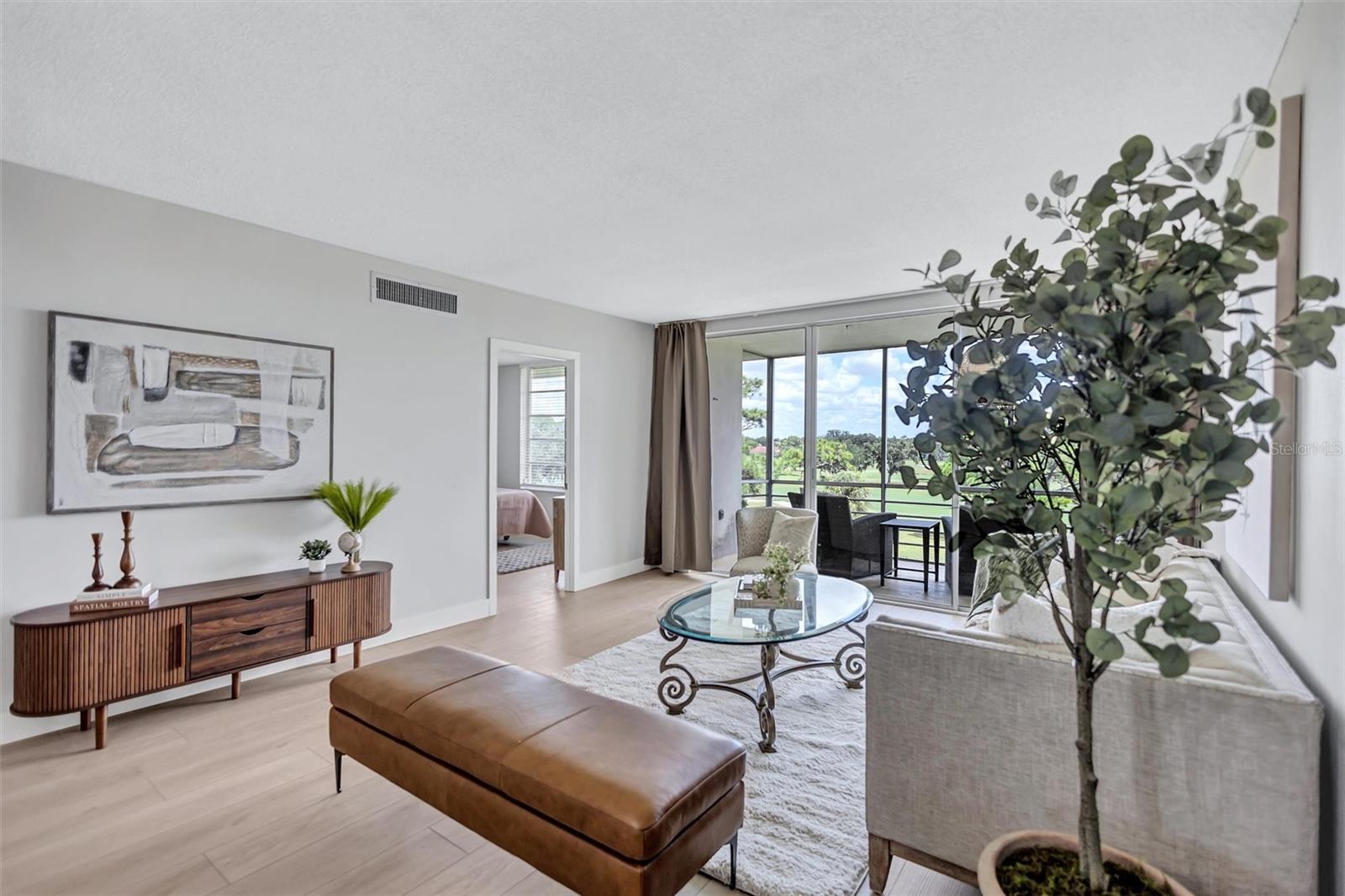 7461 W COUNTRY CLUB DRIVE N, #408, Sarasota, FL 34243