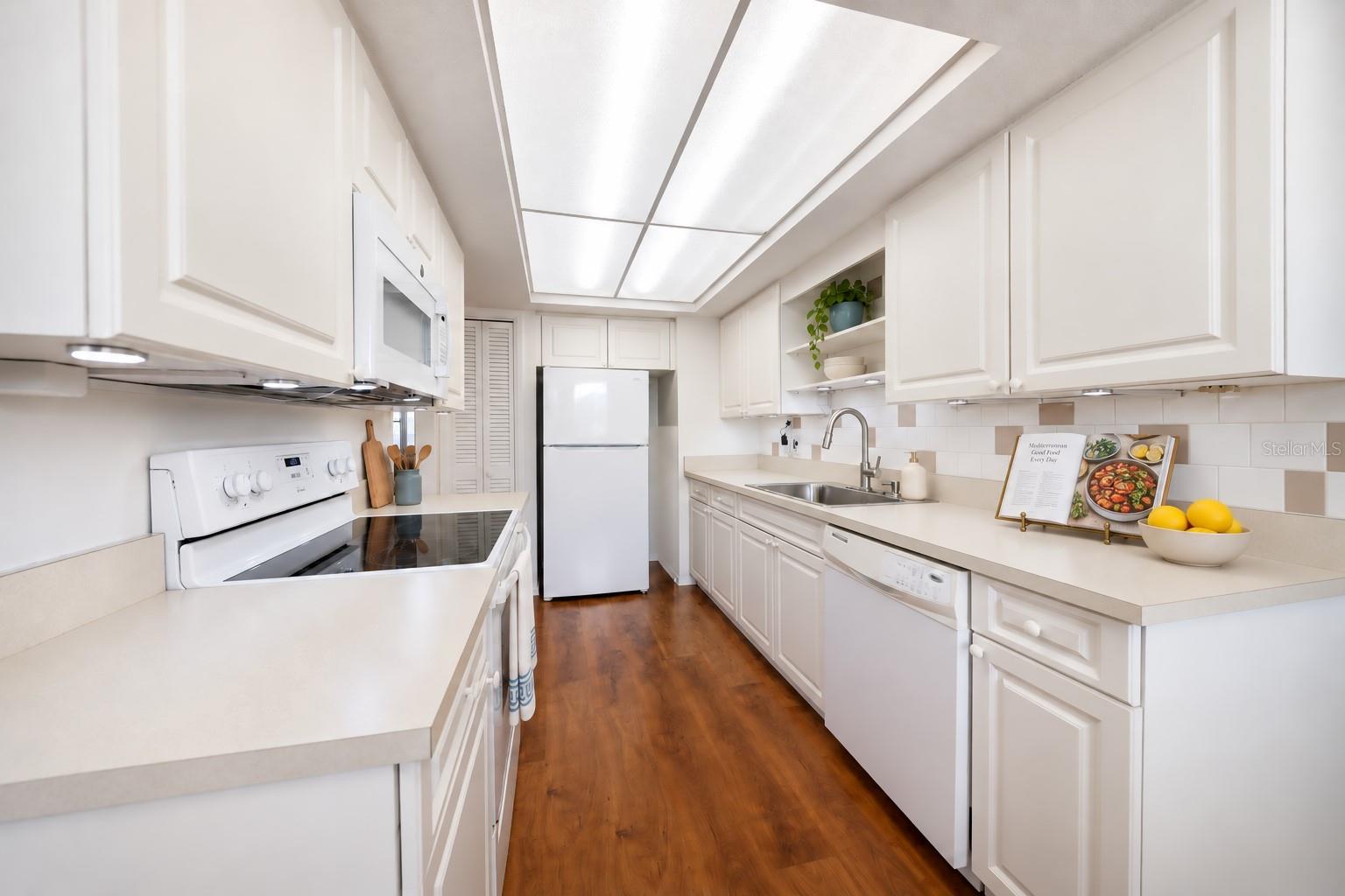 2507 BENEVA ROAD, #6, Sarasota, FL 34232