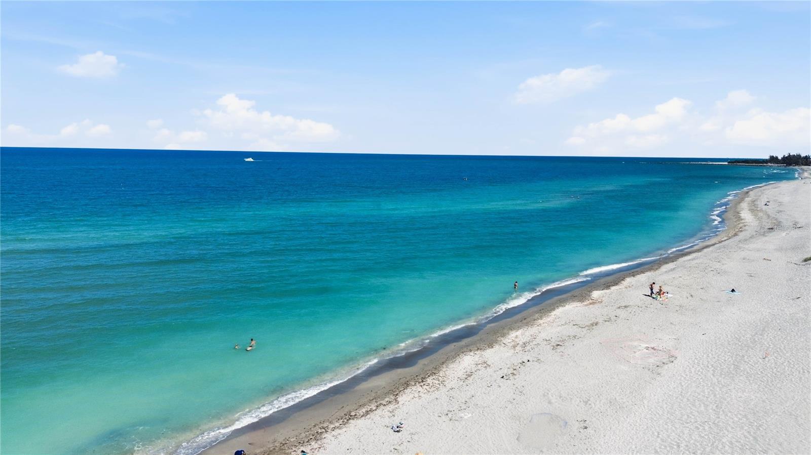 525 MANATEE COURT, #10, Venice, FL 34285