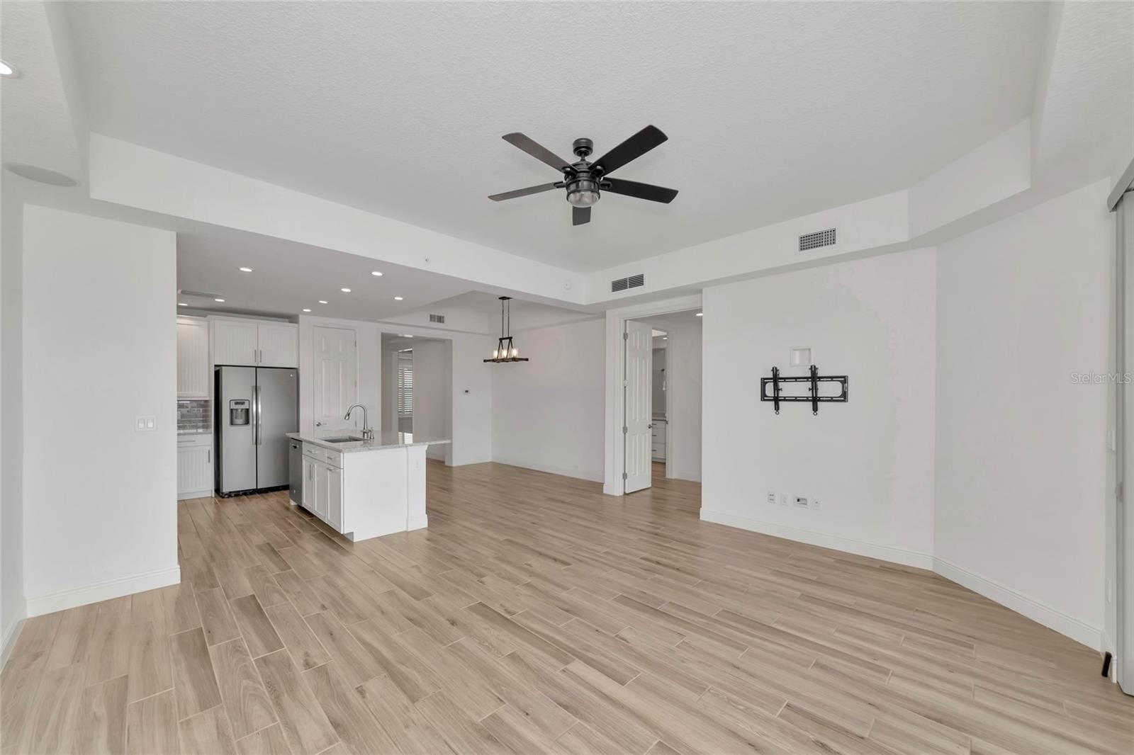10530 BOARDWALK LOOP, #202, Bradenton, FL 34202