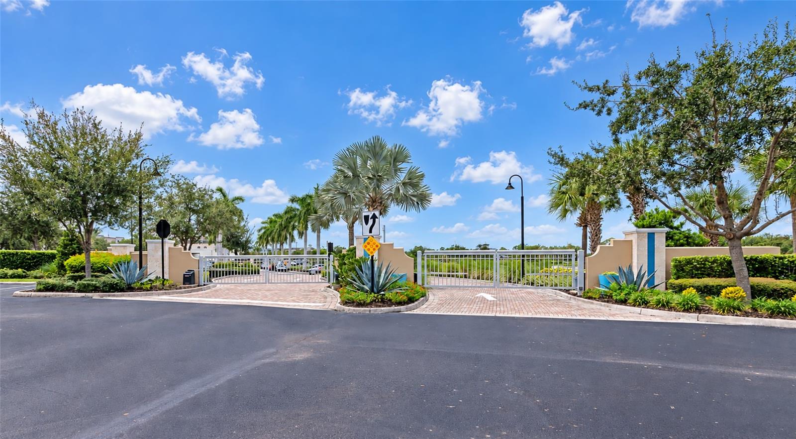 10530 BOARDWALK LOOP, #202, Bradenton, FL 34202