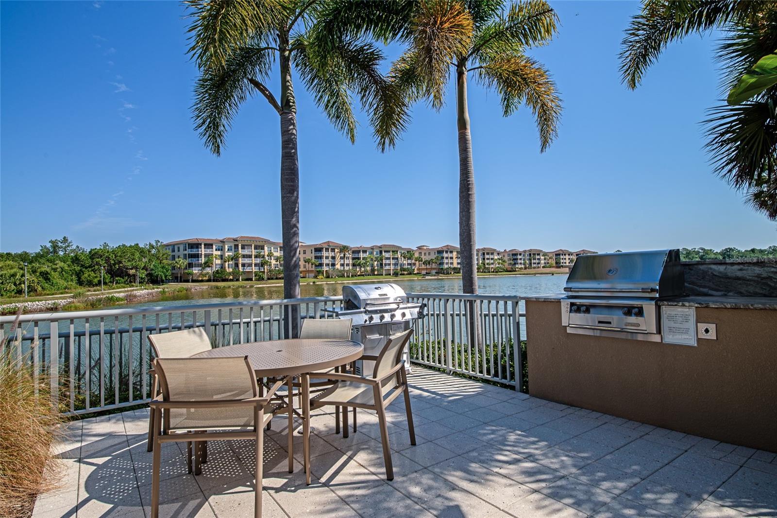10530 BOARDWALK LOOP, #202, Bradenton, FL 34202