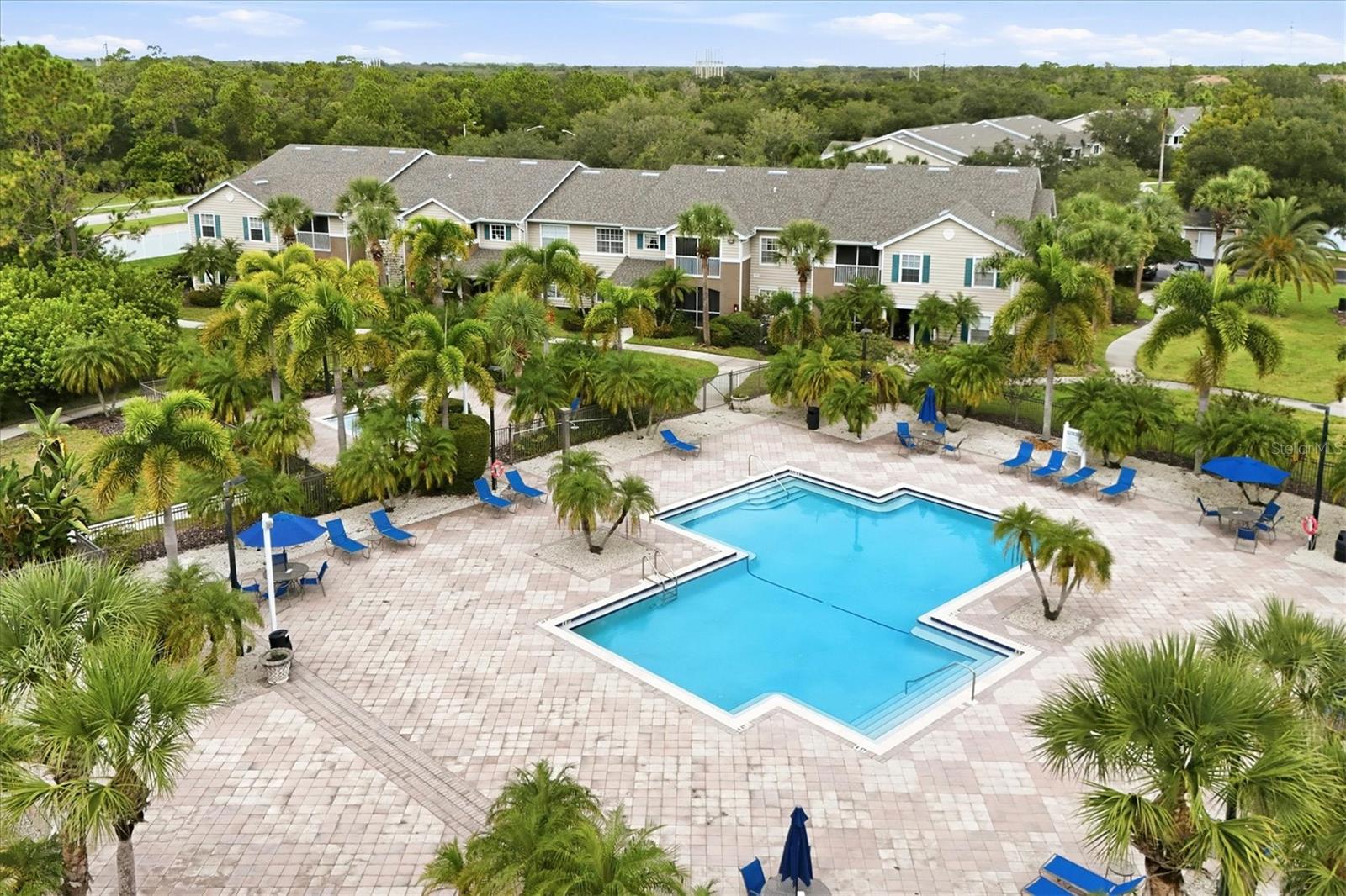 8926 MANOR LOOP, #103, Bradenton, FL 34202