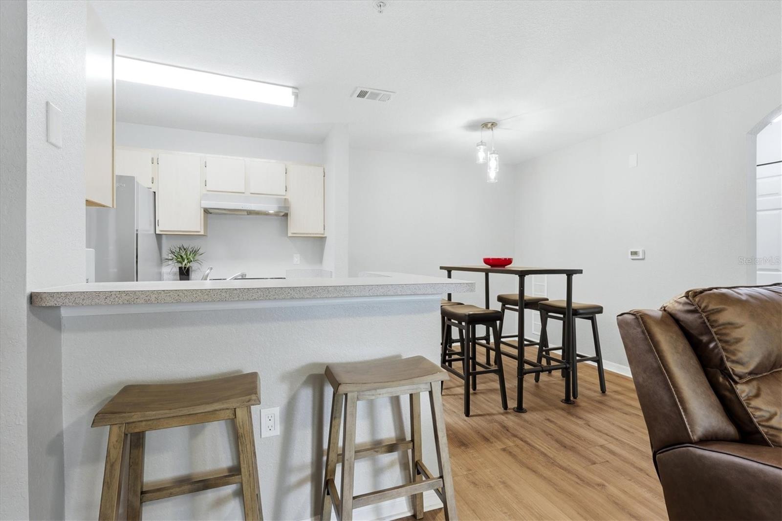 8926 MANOR LOOP, #103, Bradenton, FL 34202