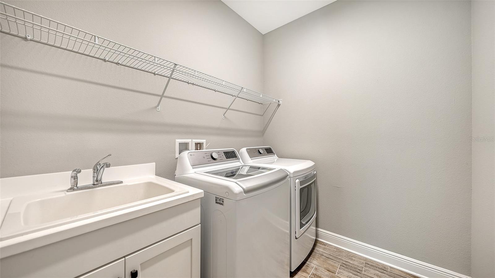 2806 BUTTERFLY JASMINE TRAIL, Sarasota, FL 34240