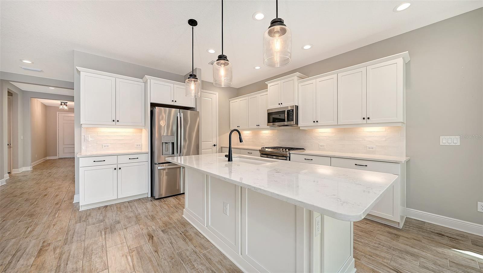 2806 BUTTERFLY JASMINE TRAIL, Sarasota, FL 34240