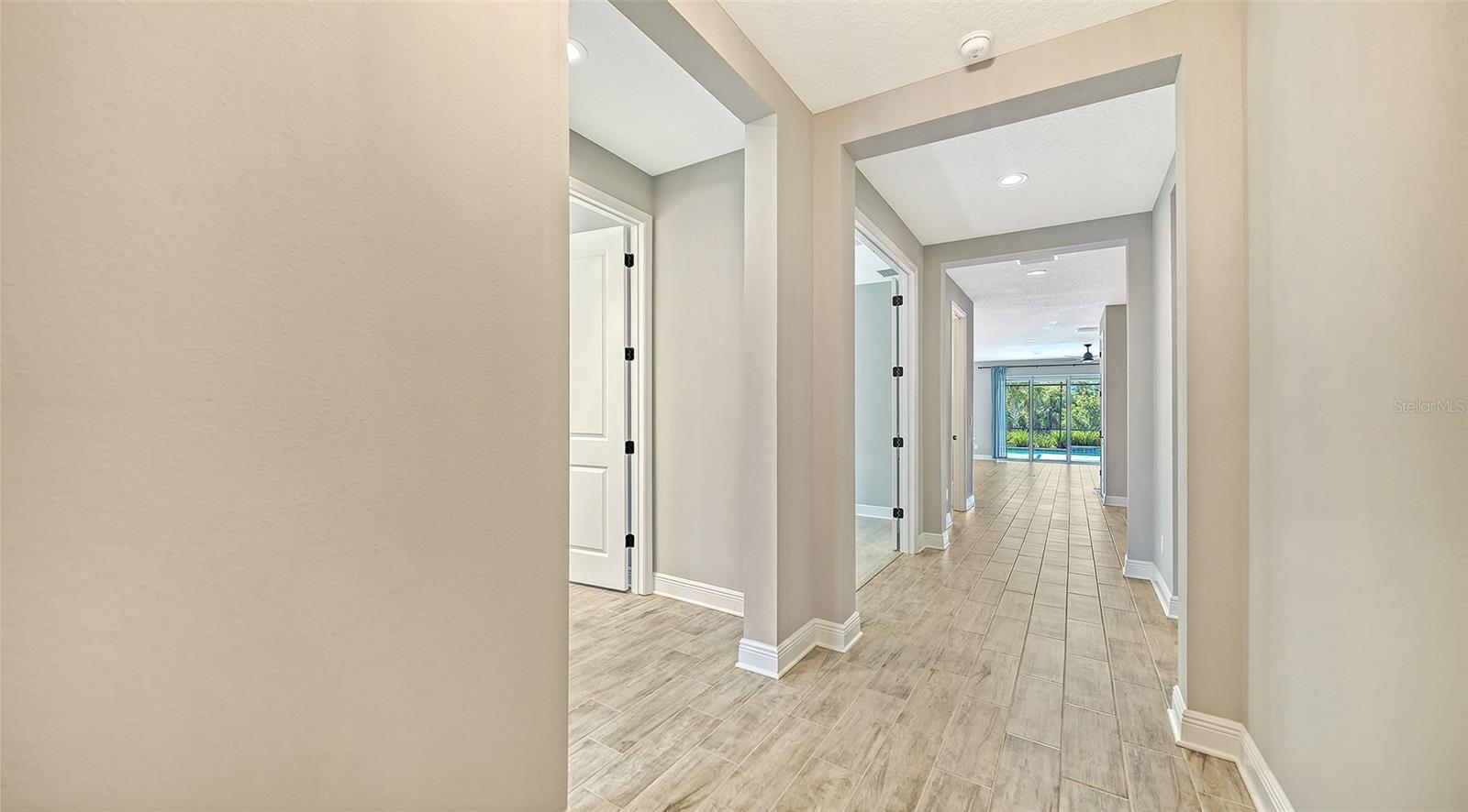 2806 BUTTERFLY JASMINE TRAIL, Sarasota, FL 34240