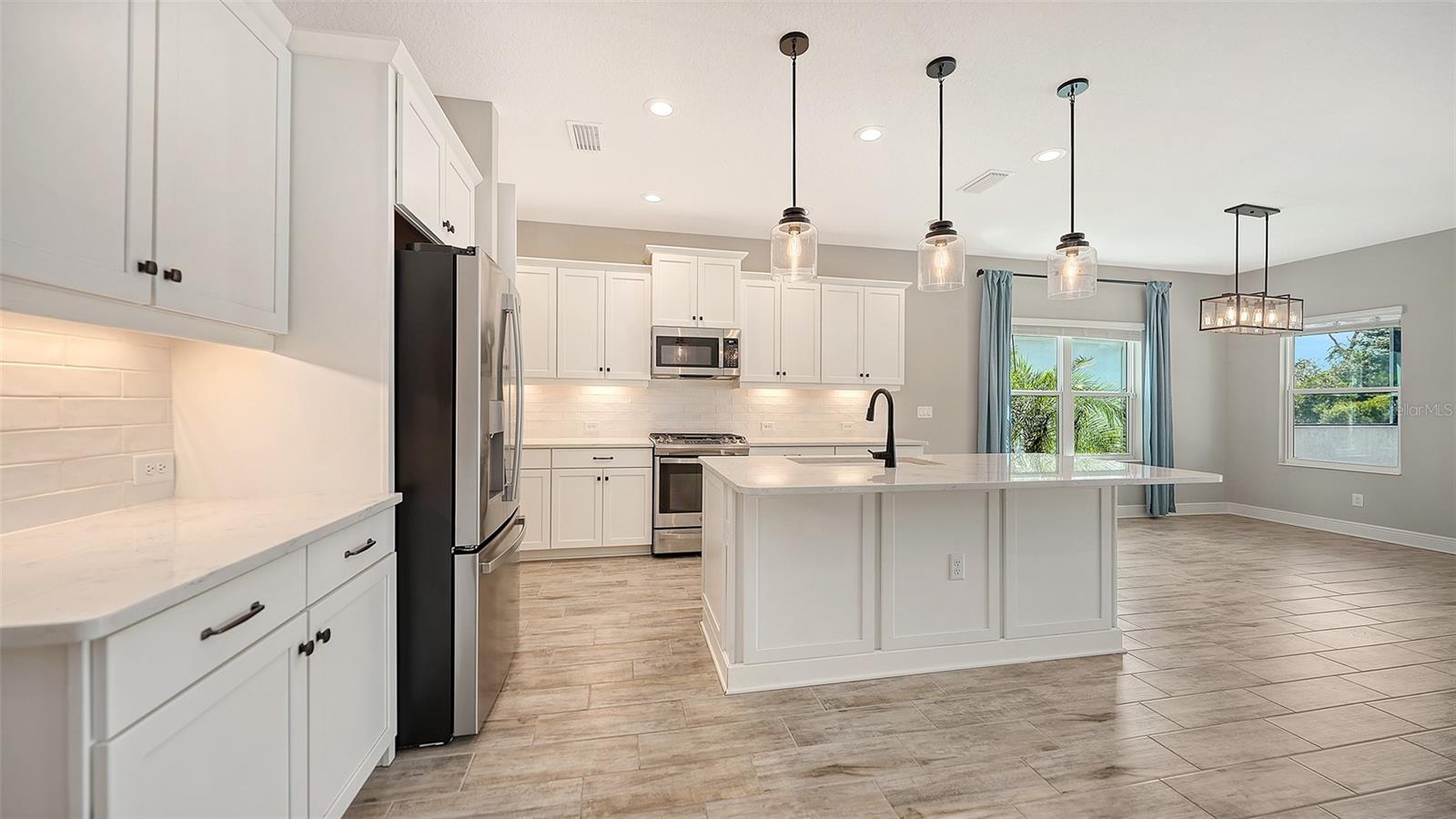 2806 BUTTERFLY JASMINE TRAIL, Sarasota, FL 34240