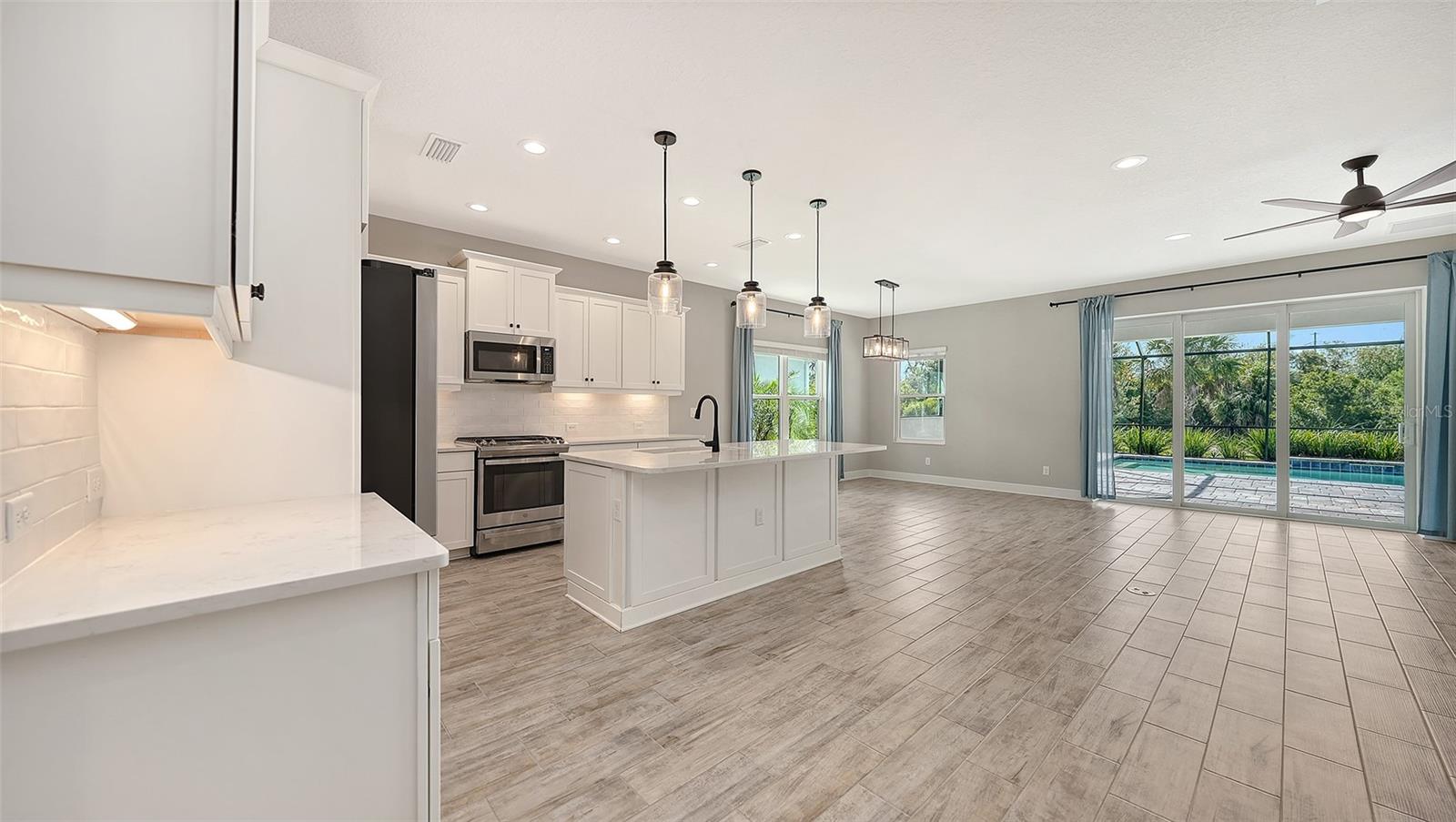 2806 BUTTERFLY JASMINE TRAIL, Sarasota, FL 34240
