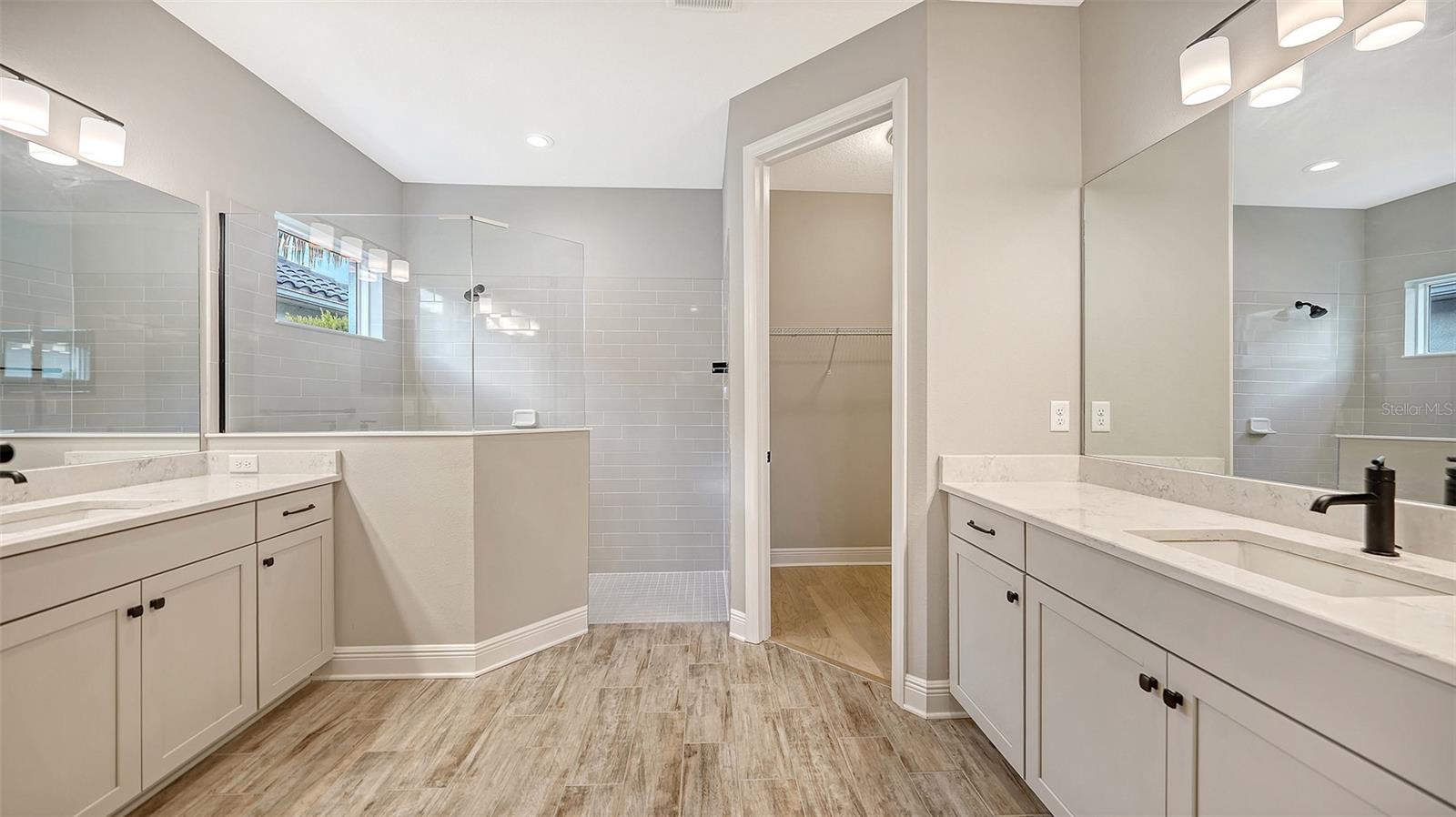 2806 BUTTERFLY JASMINE TRAIL, Sarasota, FL 34240