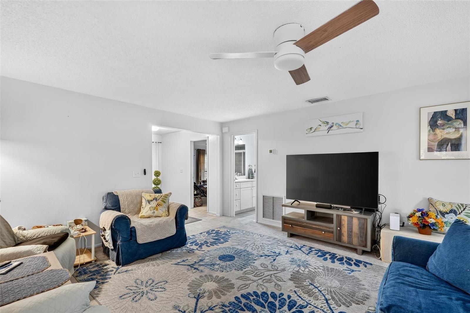 7283 ELEANOR CIRCLE, Sarasota, FL 34243