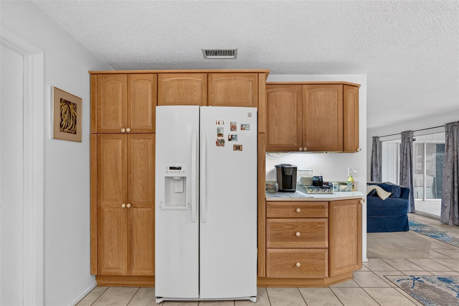 7283 ELEANOR CIRCLE, Sarasota, FL 34243