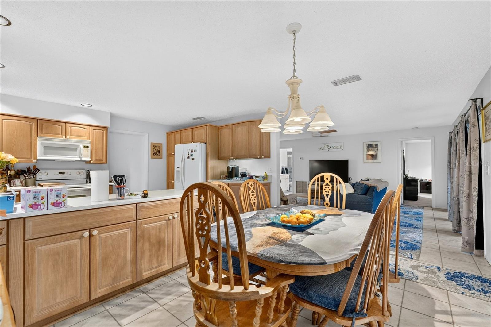 7283 ELEANOR CIRCLE, Sarasota, FL 34243