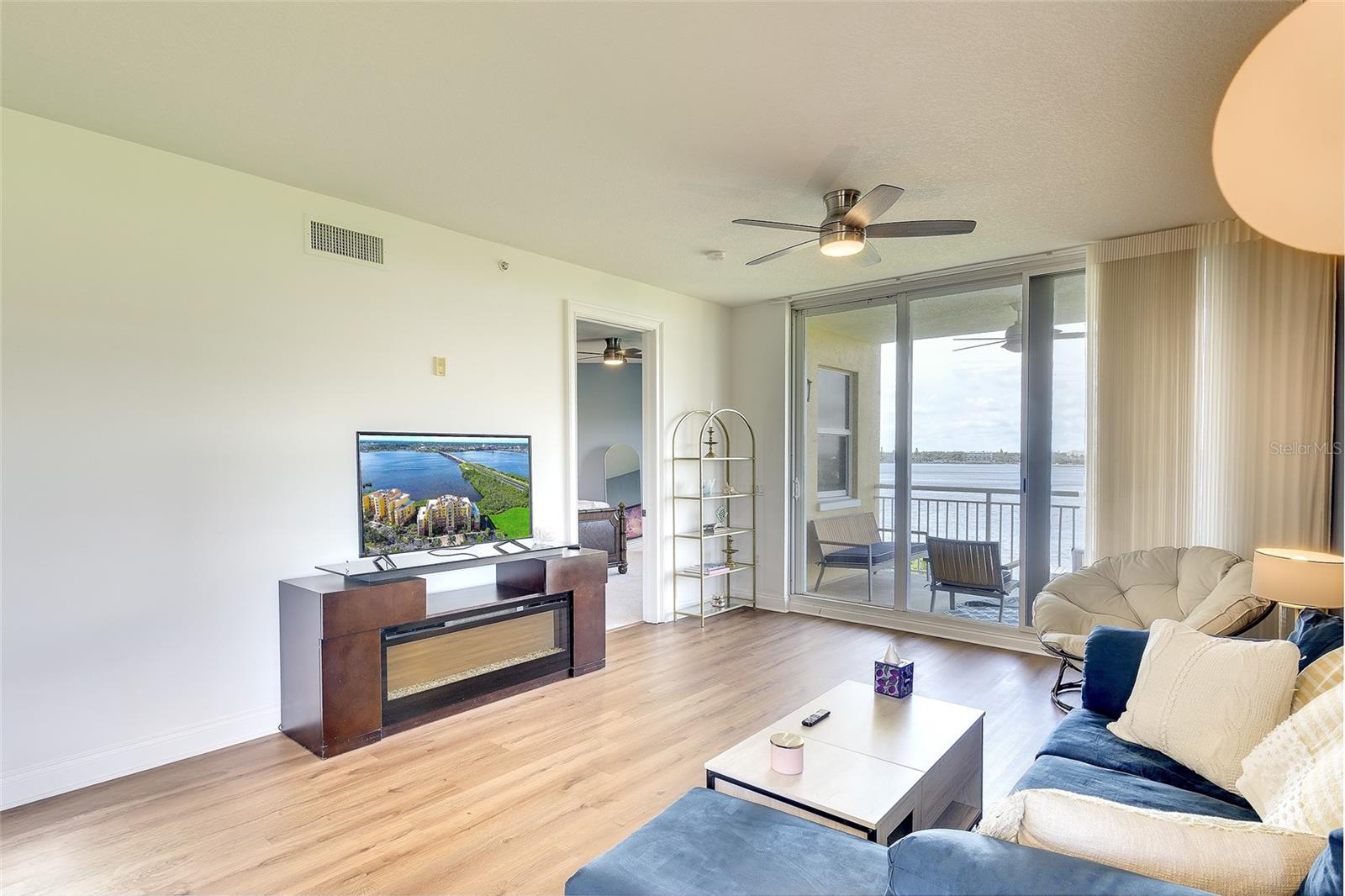 611 RIVIERA DUNES WAY, #308, Palmetto, FL 34221