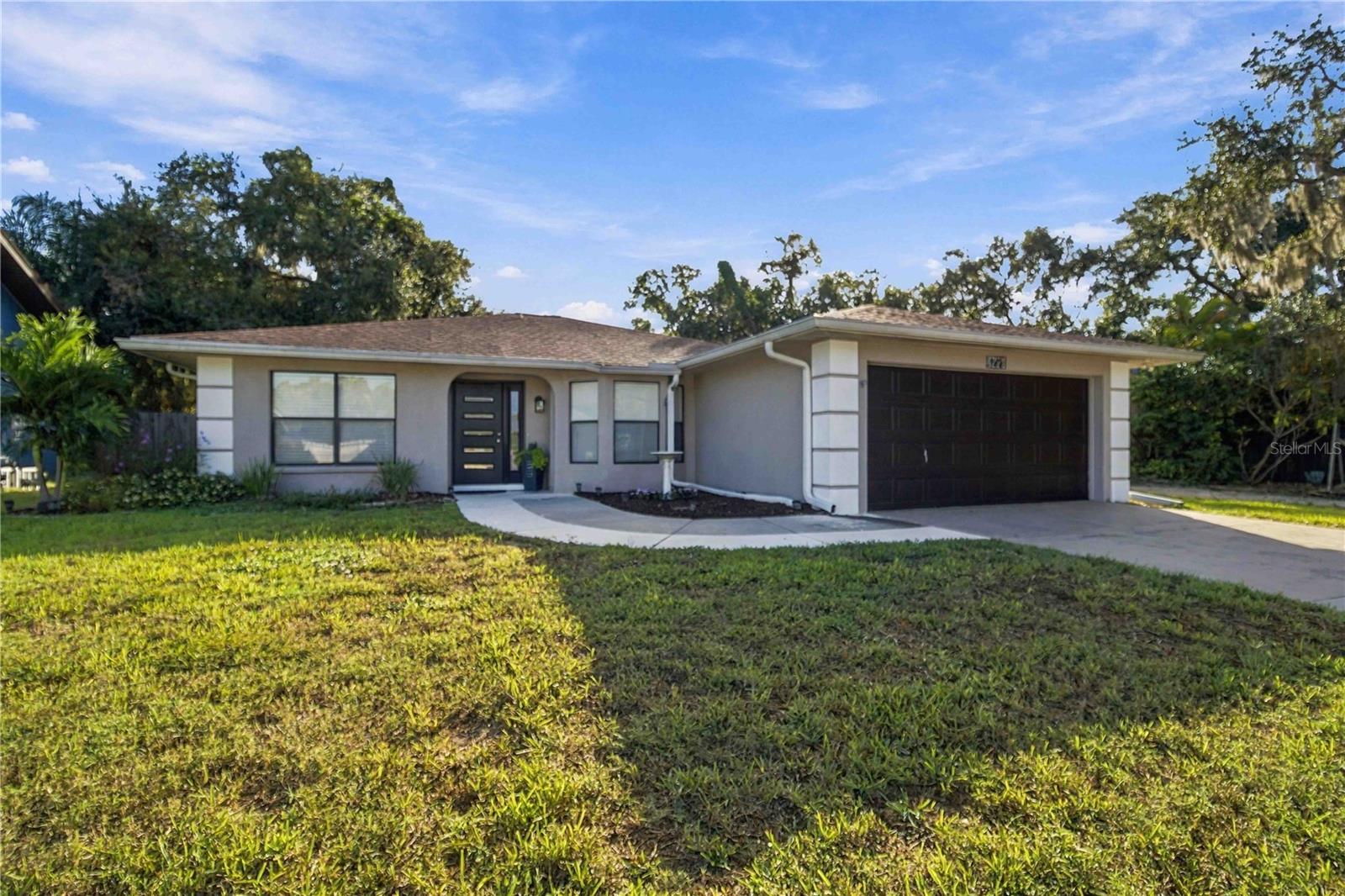 4271 BERKSHIRE DRIVE, Sarasota, FL 34241