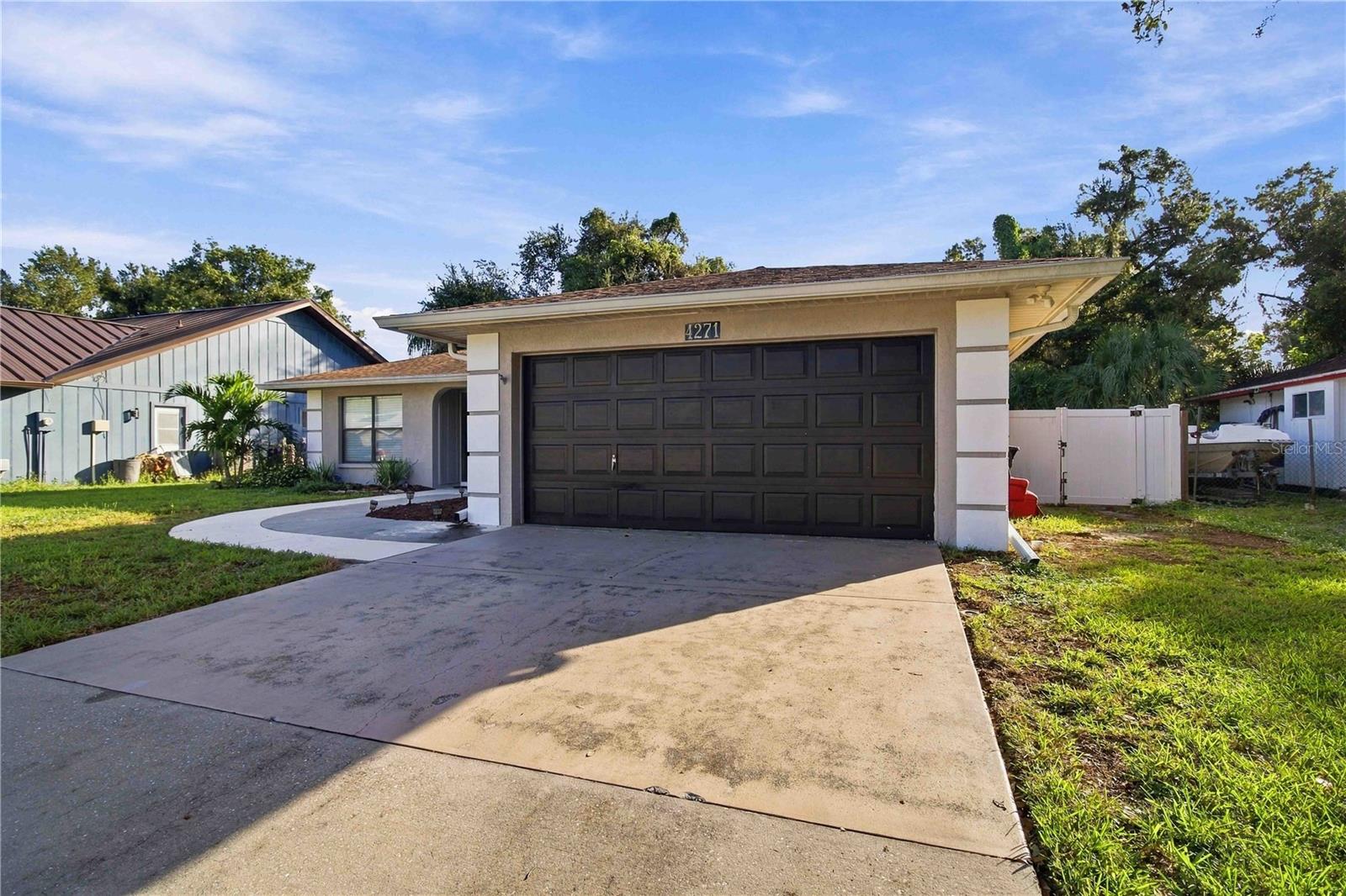 4271 BERKSHIRE DRIVE, Sarasota, FL 34241