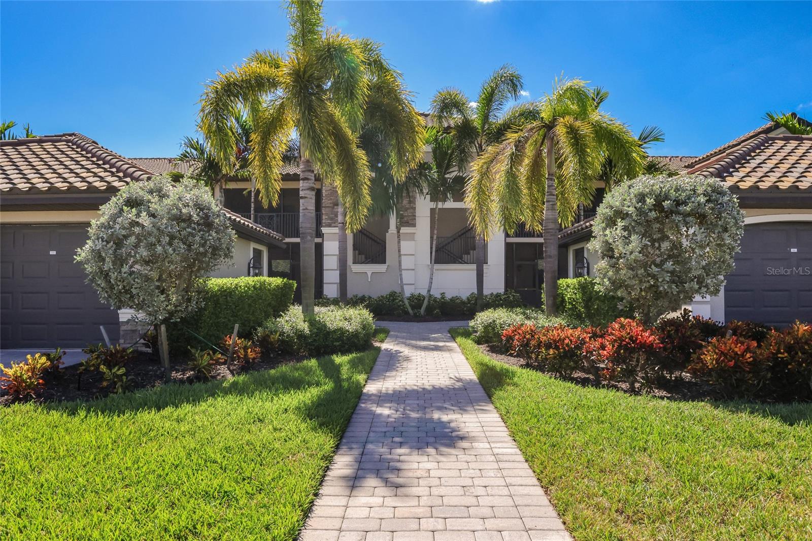 5614 PALMER CIRCLE, #206, Bradenton, FL 34211