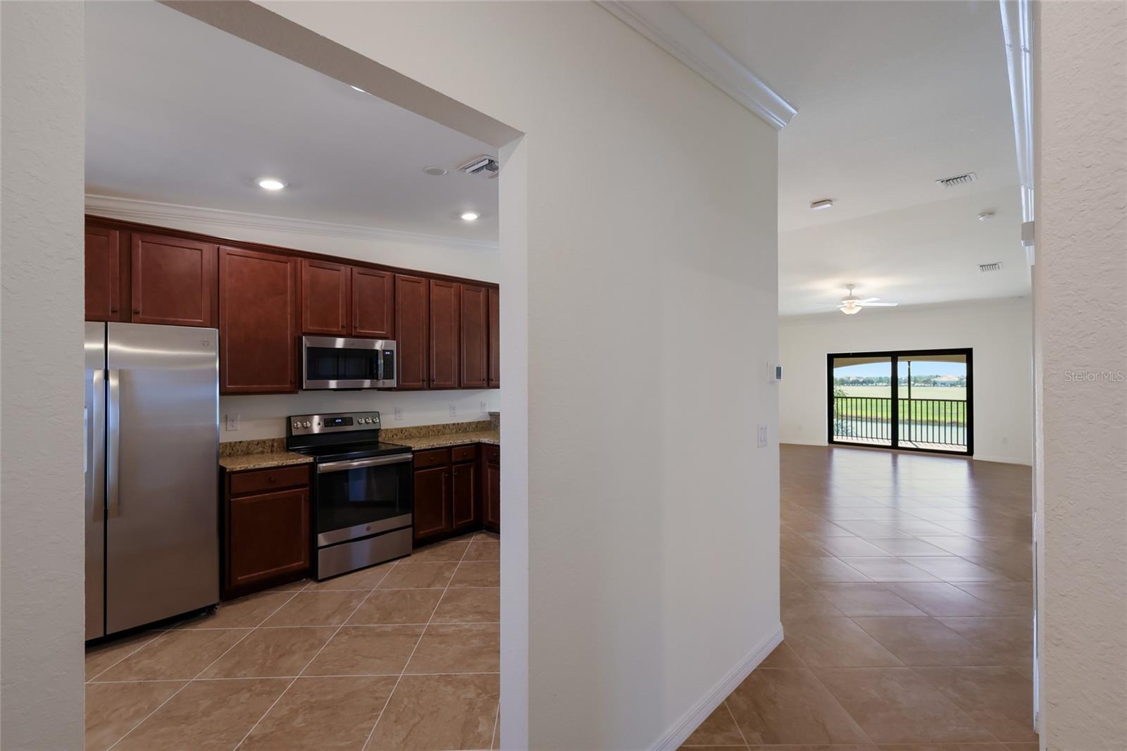 5614 PALMER CIRCLE, #206, Bradenton, FL 34211