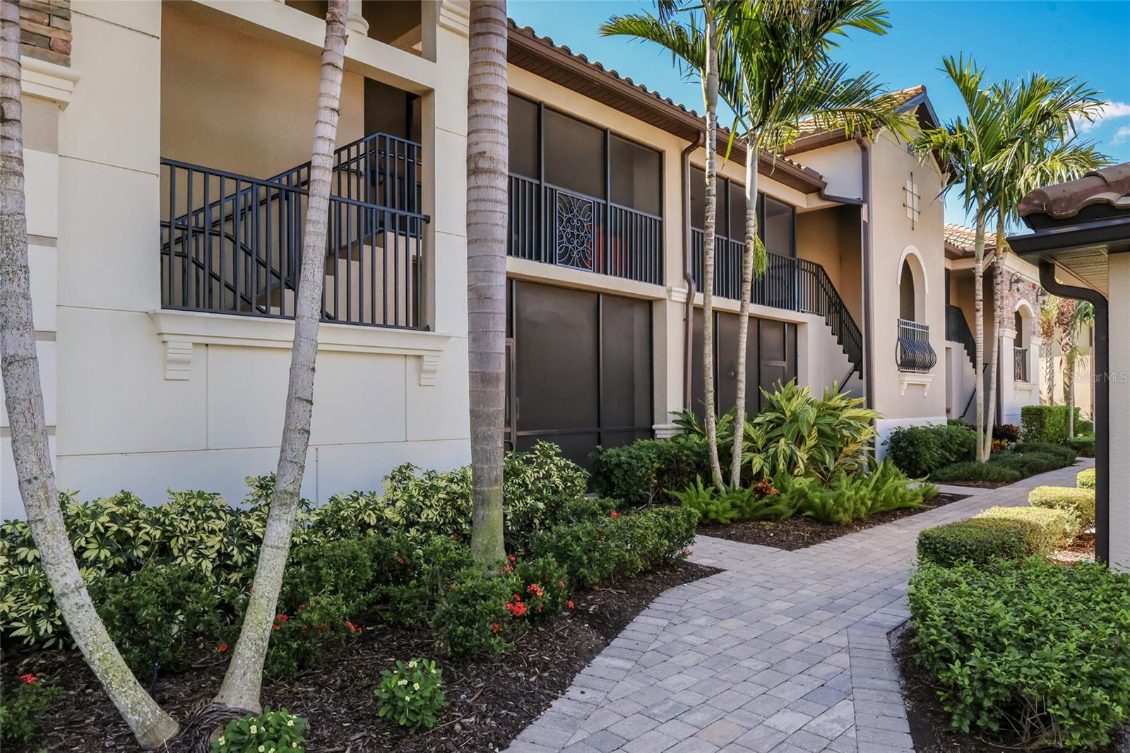 5614 PALMER CIRCLE, #206, Bradenton, FL 34211