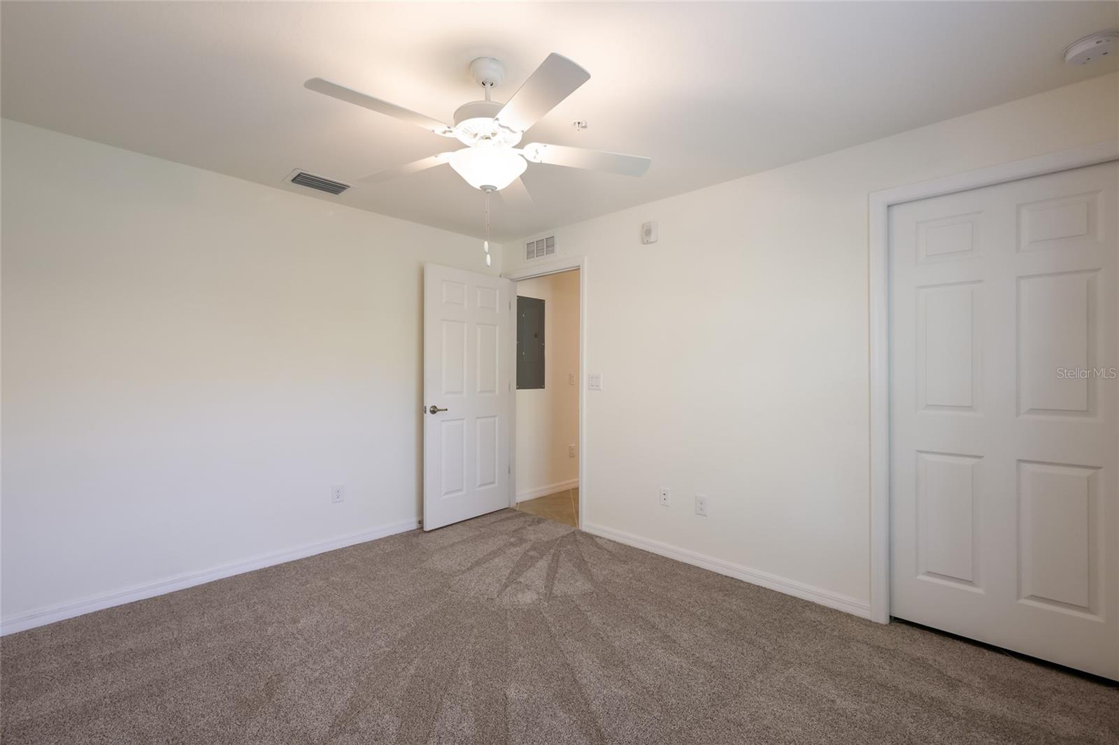 5614 PALMER CIRCLE, #206, Bradenton, FL 34211