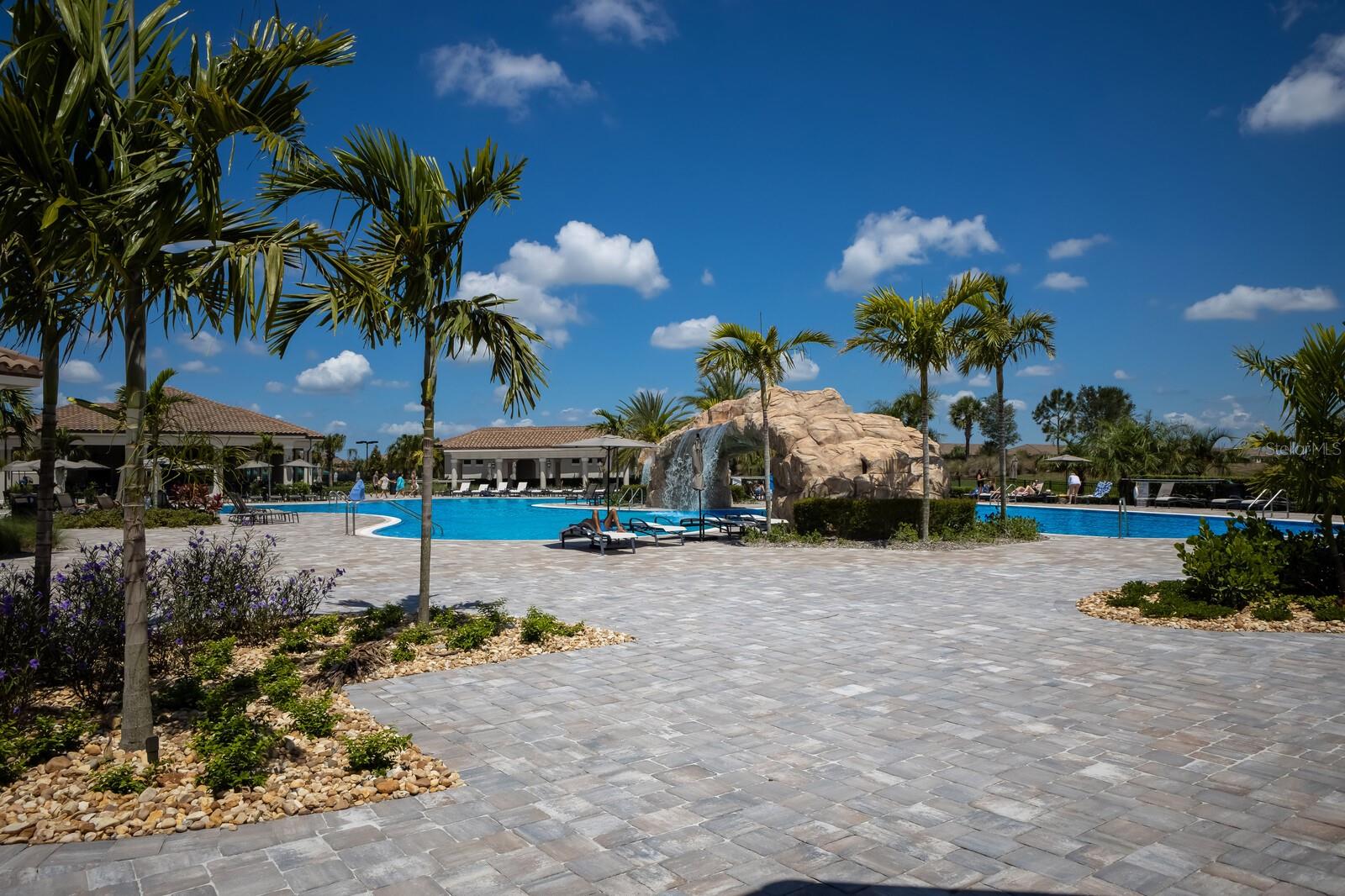 5614 PALMER CIRCLE, #206, Bradenton, FL 34211