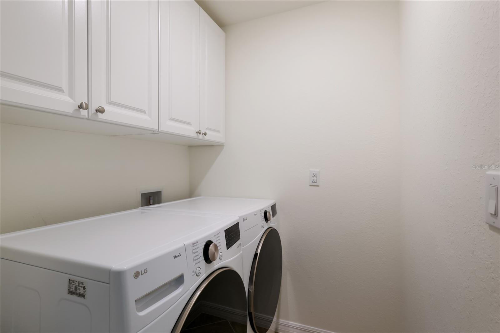 5614 PALMER CIRCLE, #206, Bradenton, FL 34211