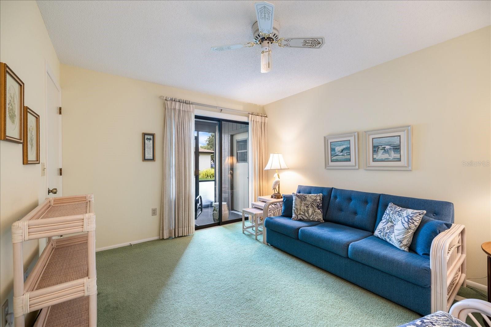 462 OAK HILL CIRCLE, #5, Sarasota, FL 34232