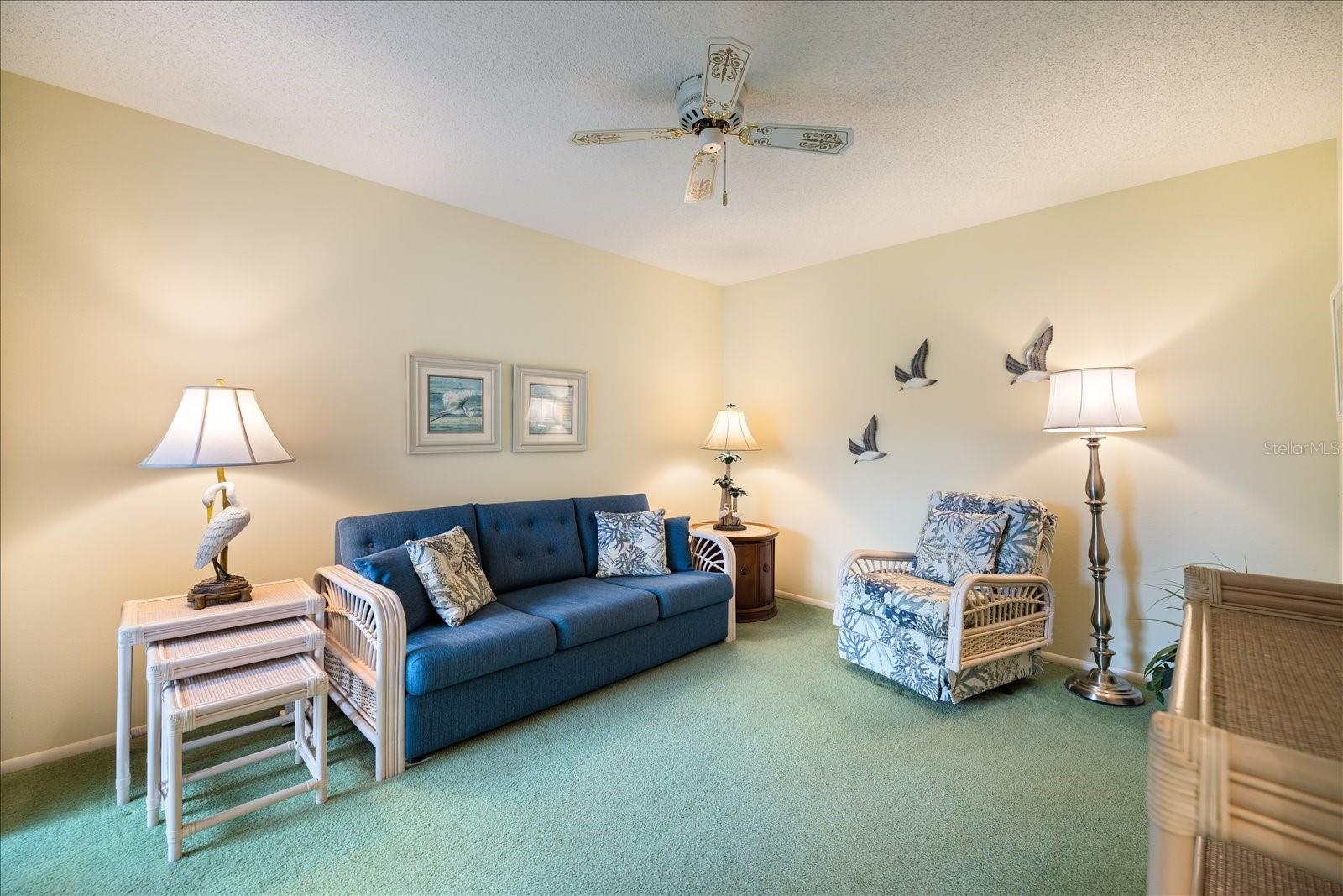 462 OAK HILL CIRCLE, #5, Sarasota, FL 34232