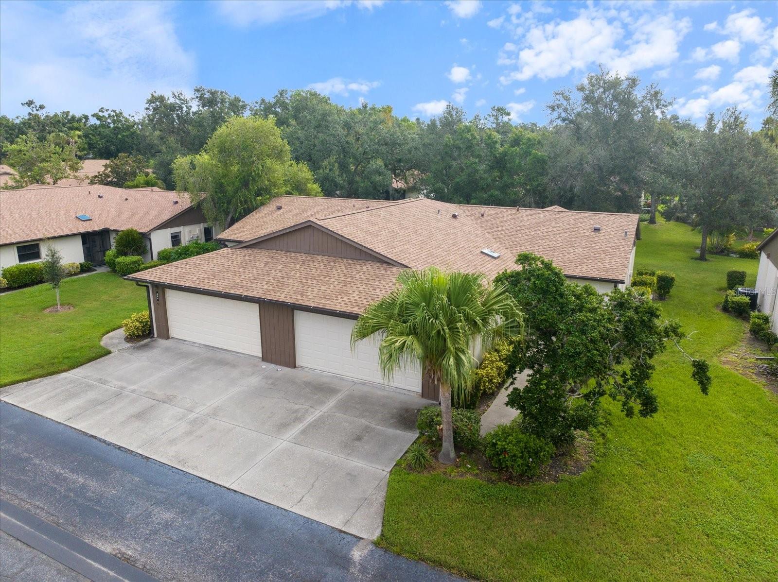 462 OAK HILL CIRCLE, #5, Sarasota, FL 34232