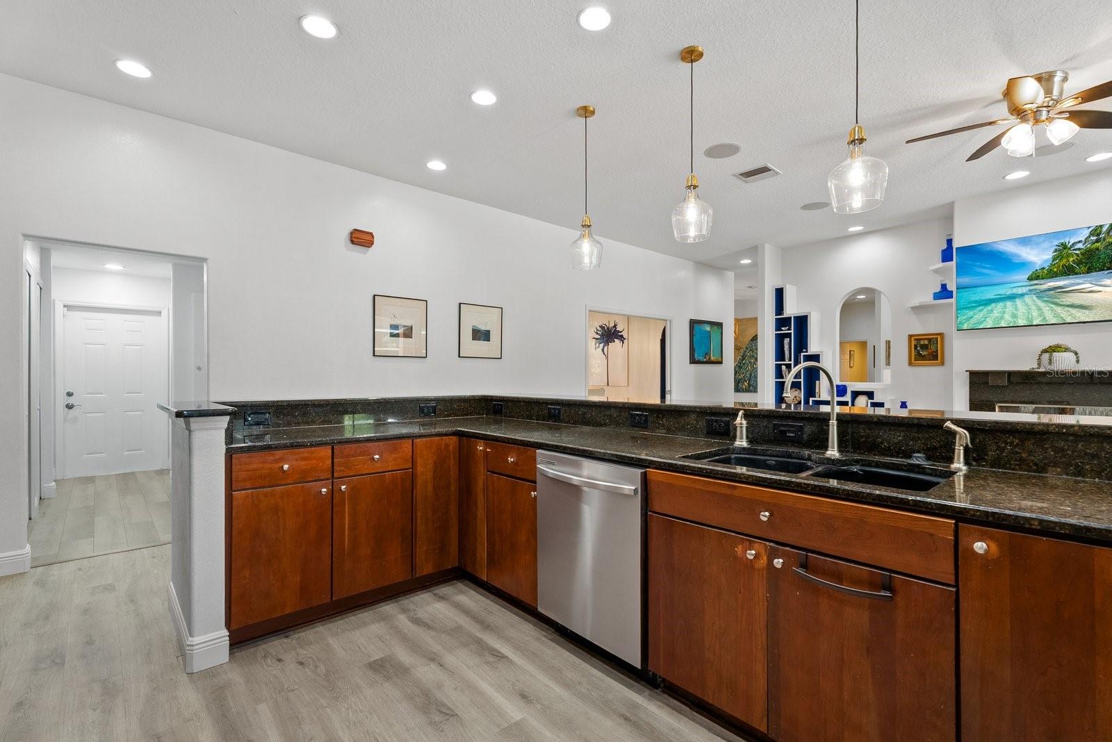 7303 WEEPING WILLOW DRIVE, Sarasota, FL 34241