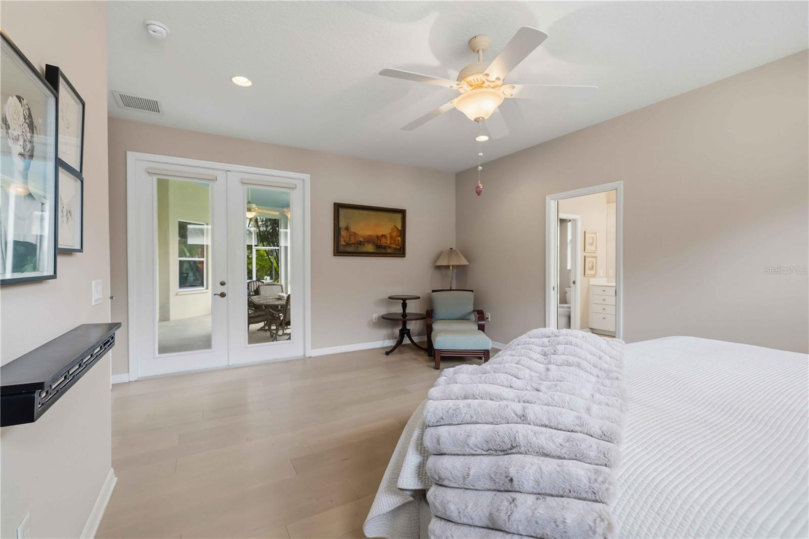 7907 ASHLEY CIRCLE, Bradenton, FL 34201