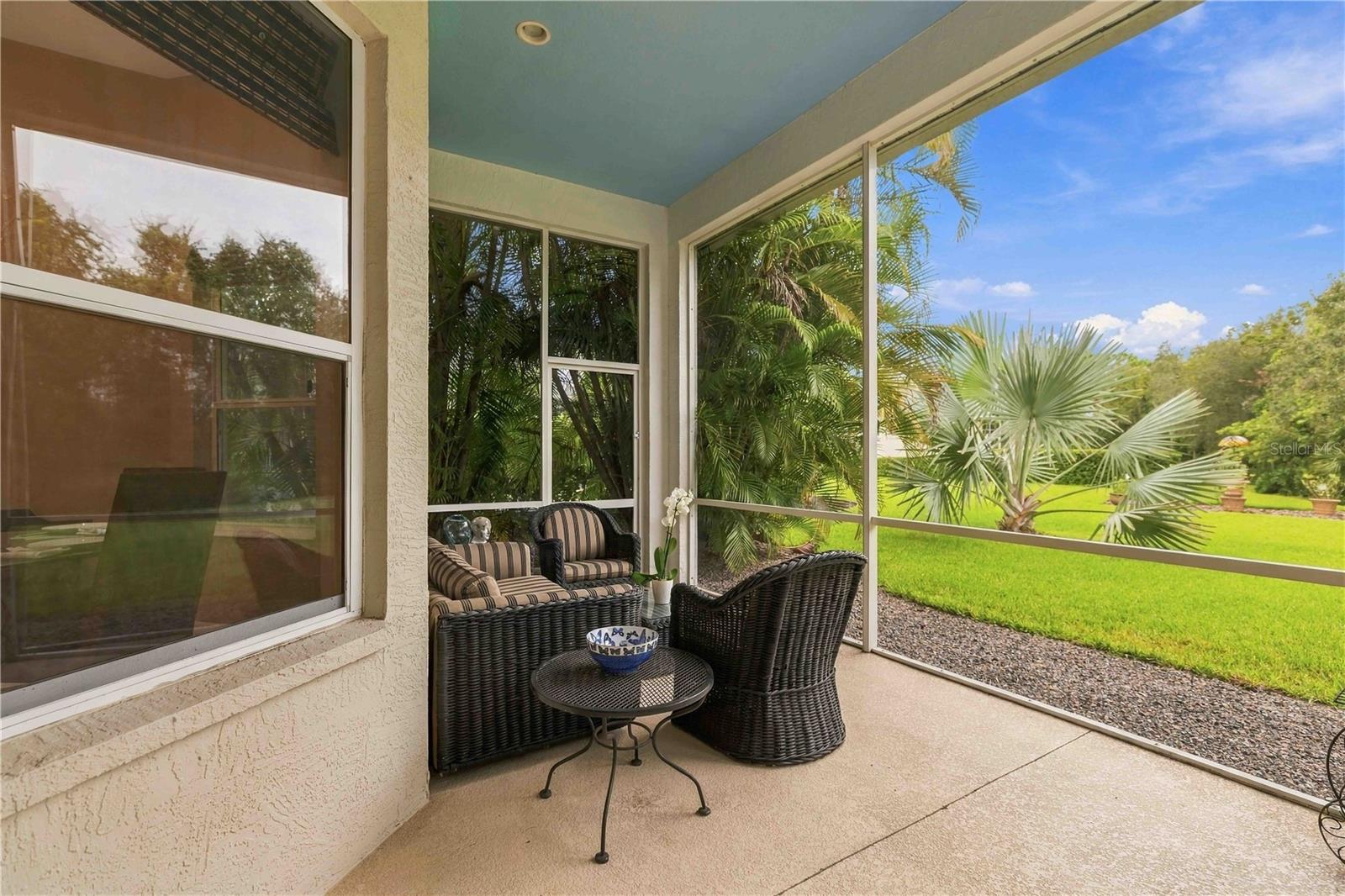 7907 ASHLEY CIRCLE, Bradenton, FL 34201