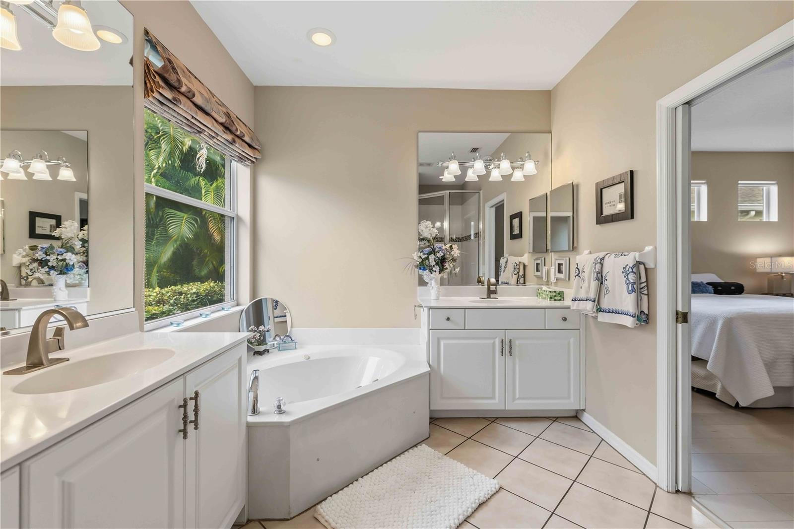 7907 ASHLEY CIRCLE, Bradenton, FL 34201