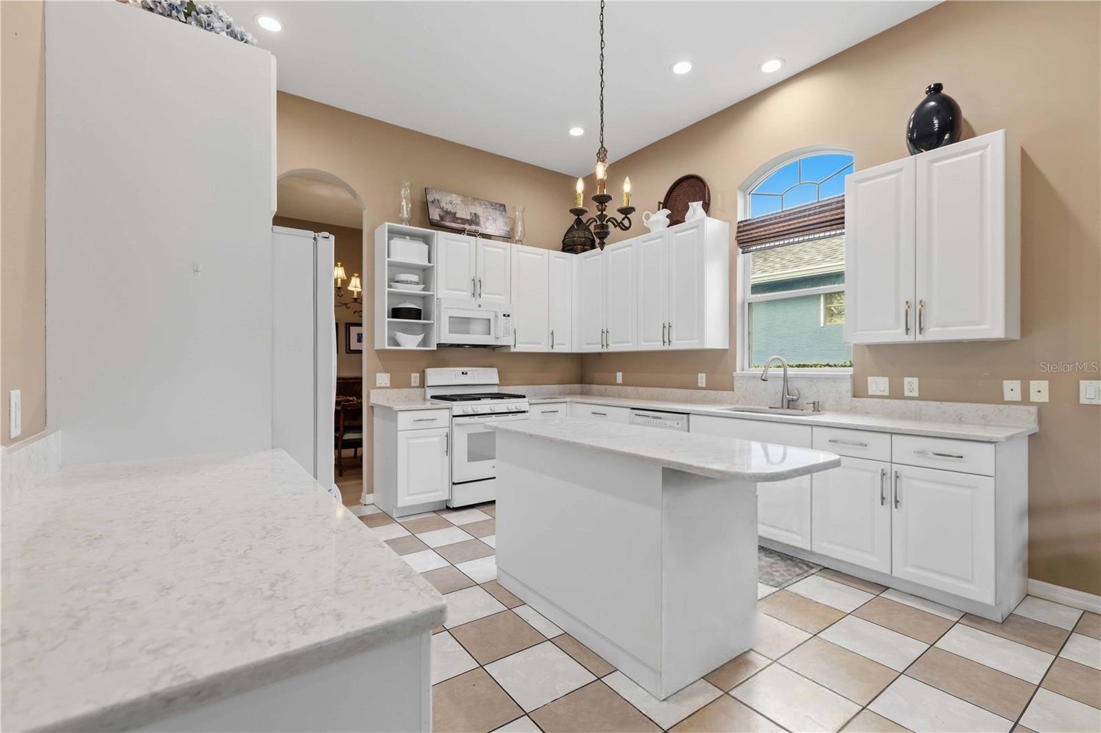 7907 ASHLEY CIRCLE, Bradenton, FL 34201