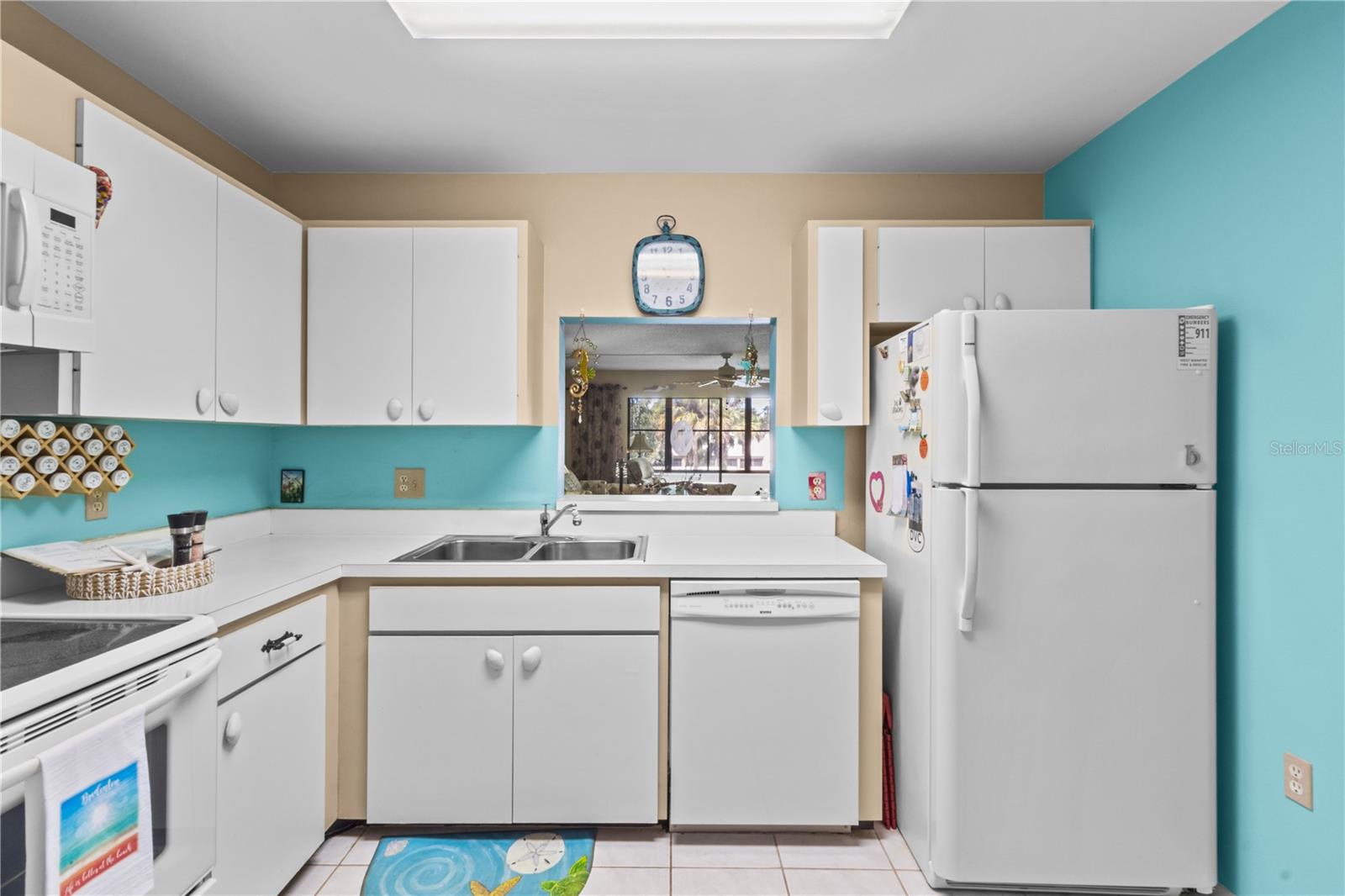 Eat In Kitchen