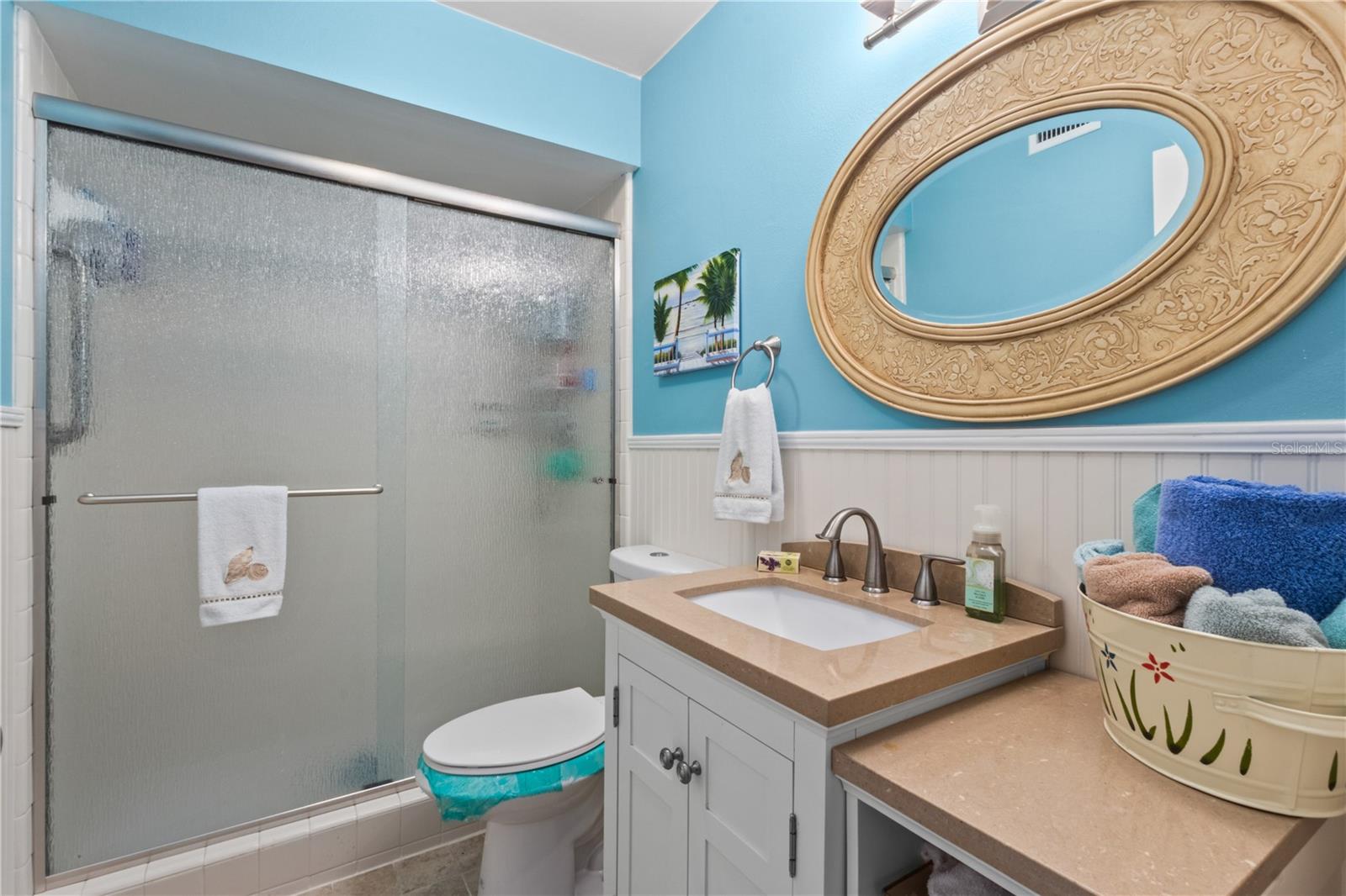 2nd Bathroom