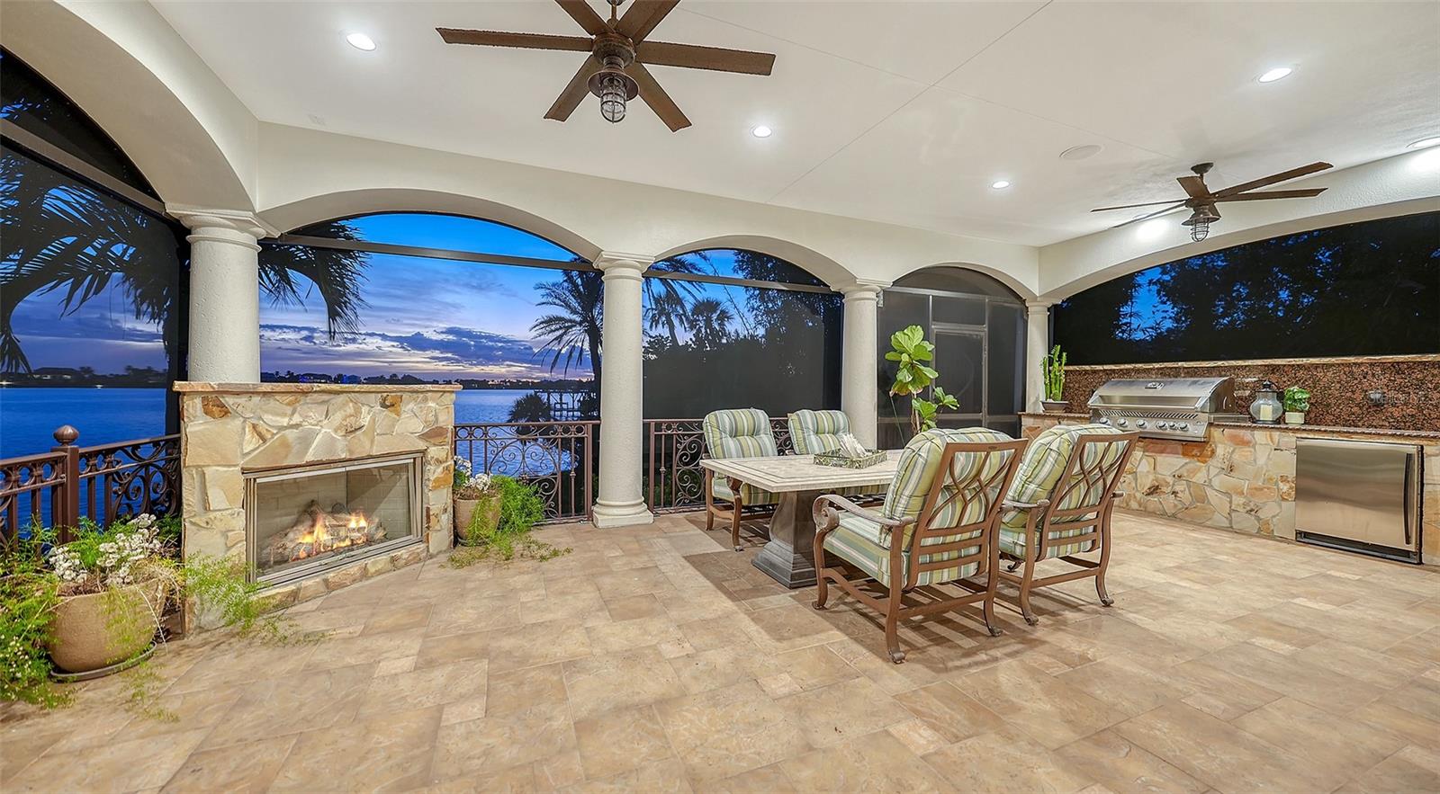 Spacious screened in Lanai with outside kitchen