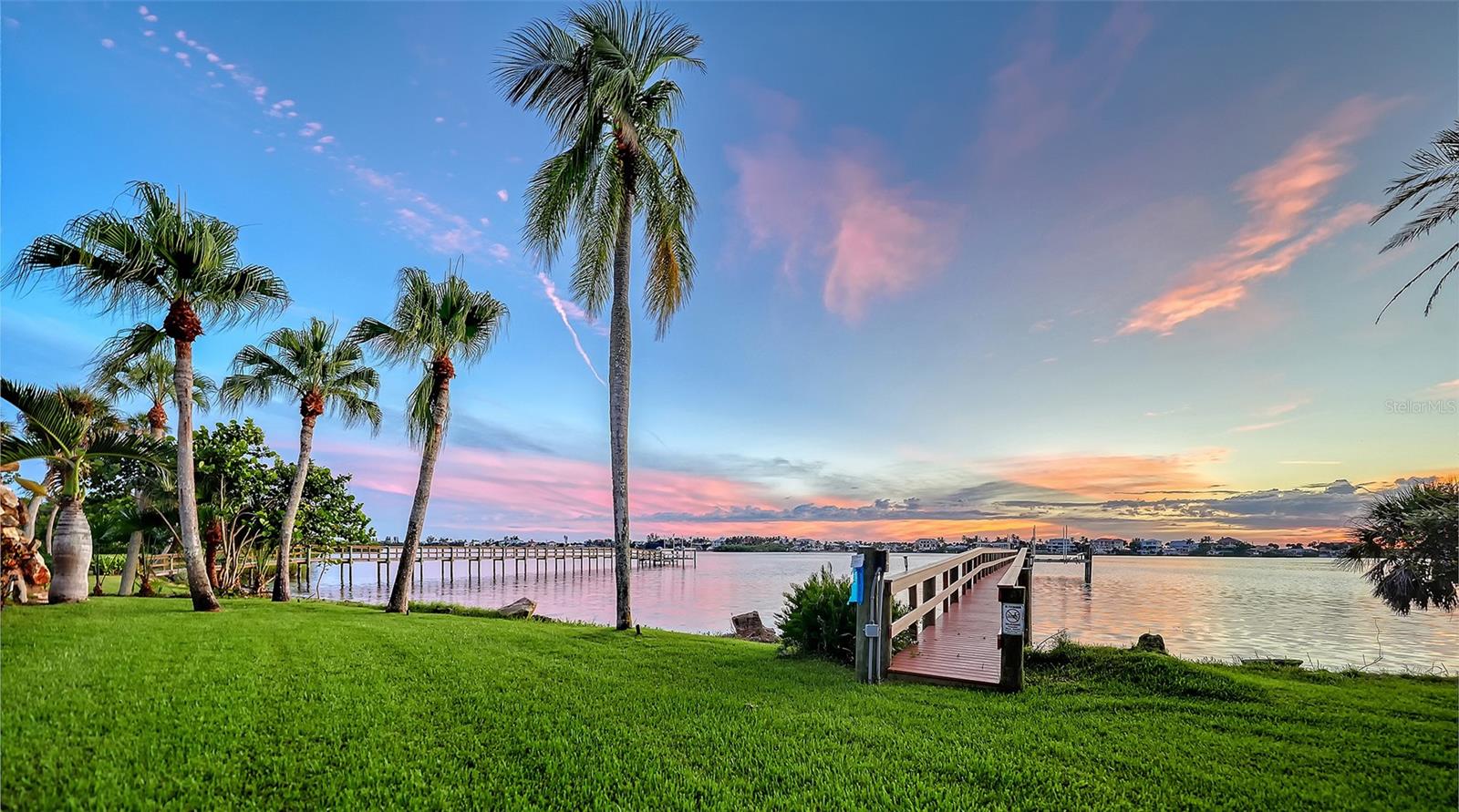 2115 LYCHEE LANE, Nokomis, FL 34275
