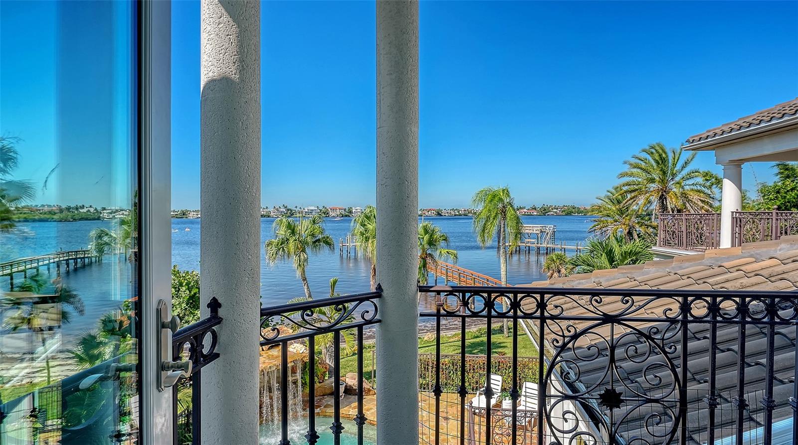 private balcony off guest bedroom 2nd floor
