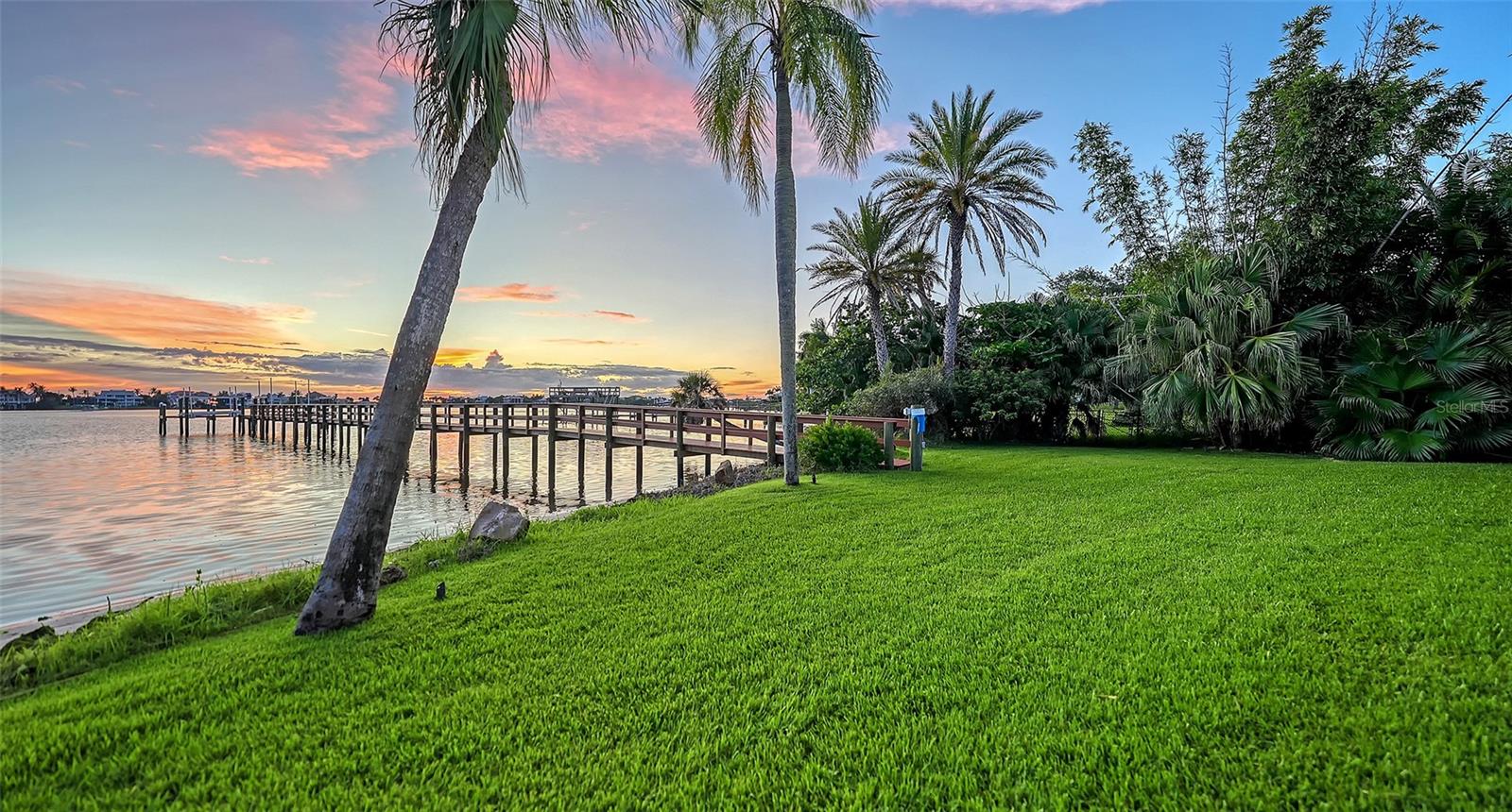 2115 LYCHEE LANE, Nokomis, FL 34275