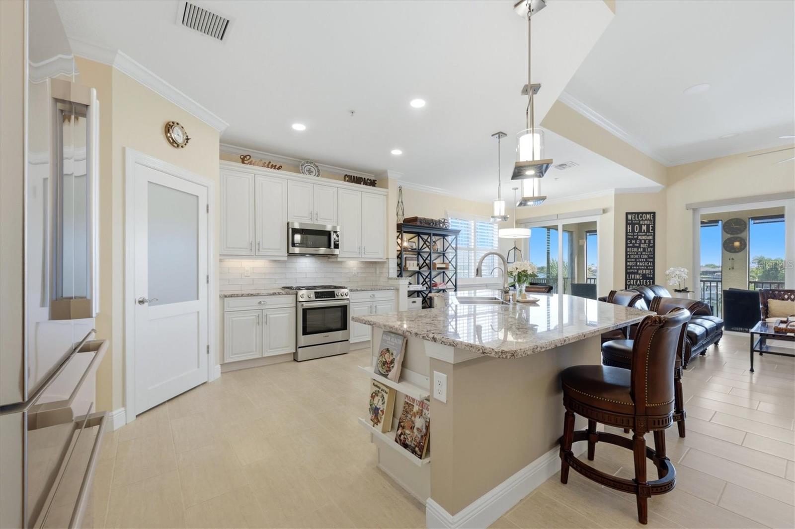 1009 RIVERSCAPE STREET, #1009, Bradenton, FL 34208