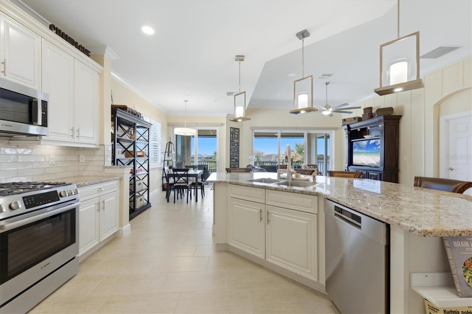 1009 RIVERSCAPE STREET, #1009, Bradenton, FL 34208
