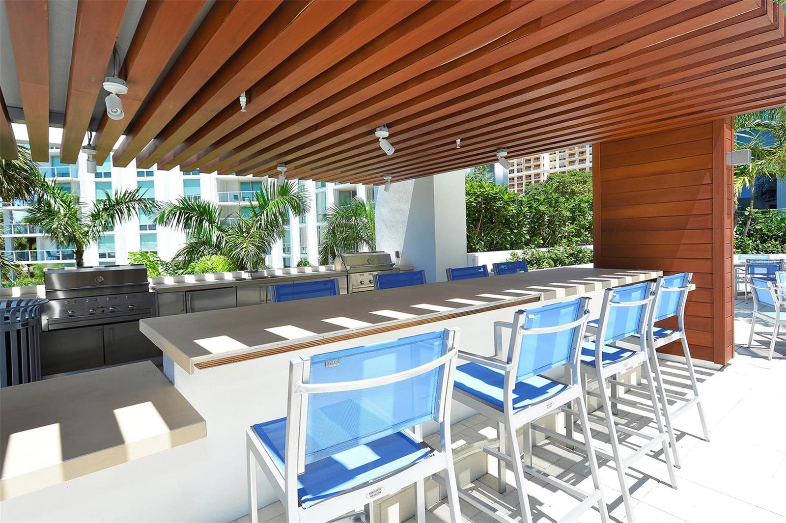 Enjoy the resident grilling area, perfect for casual outdoor dining, entertaining, and gathering with friends and family.