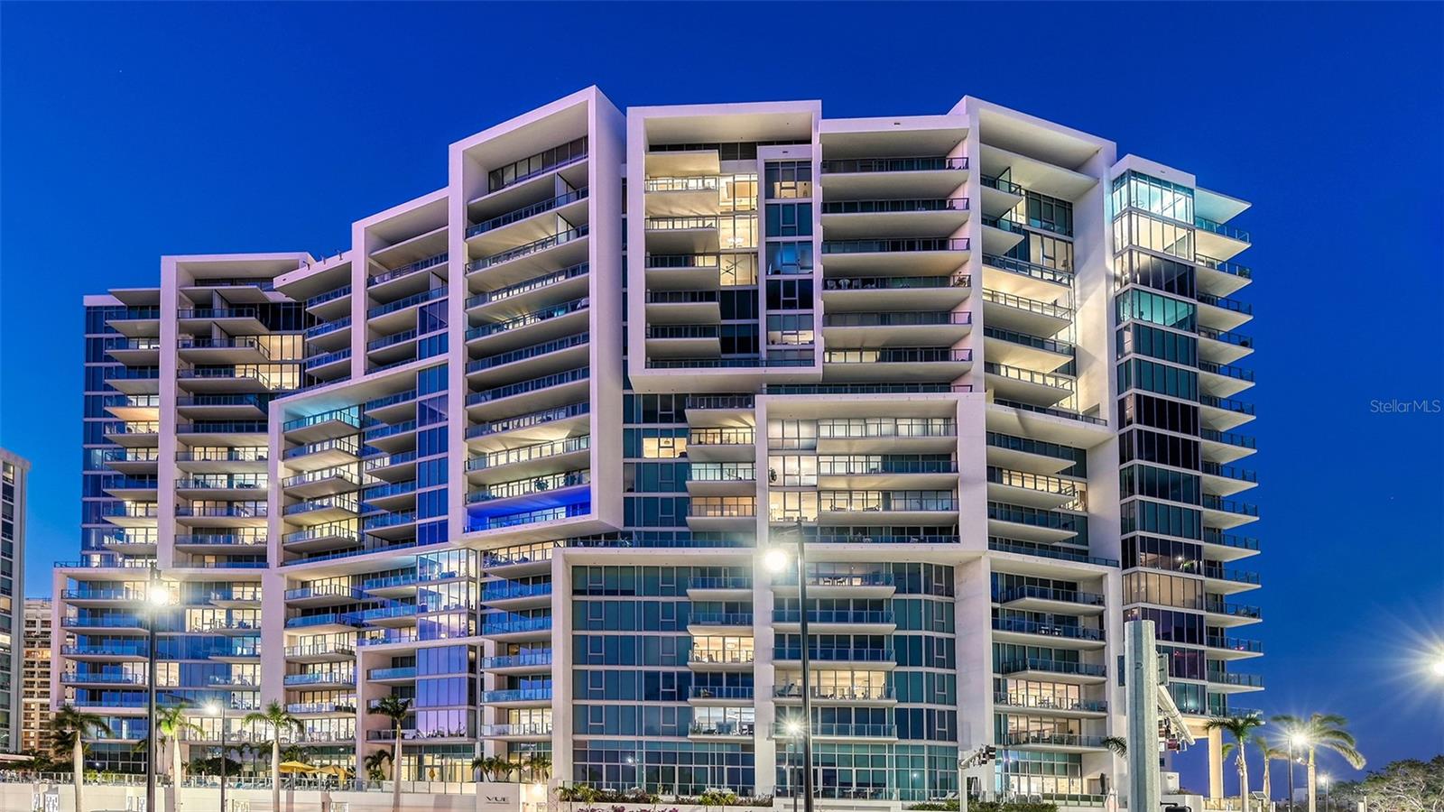The VUEs architectural design is especially recognized for its sculptural geometric forms, clean lines, and expansive glass overlooking Sarasota Bay.